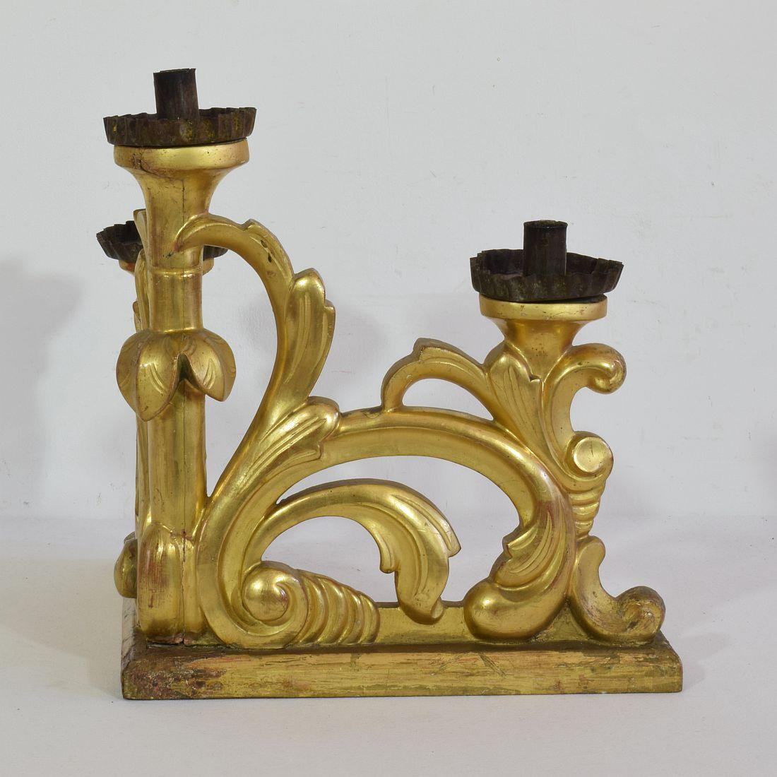 Pair of Late 18th Century Italian Giltwood Baroque Candlesticks or Candleholders 8