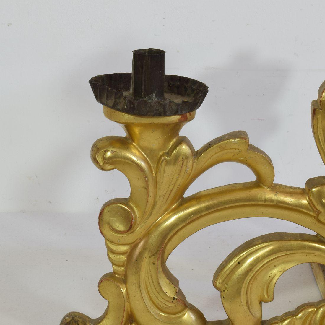Pair of Late 18th Century Italian Giltwood Baroque Candlesticks or Candleholders 10