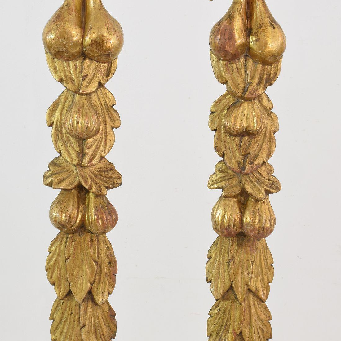 Pair of Late 18th Century Italian Giltwood Baroque Ornaments 7