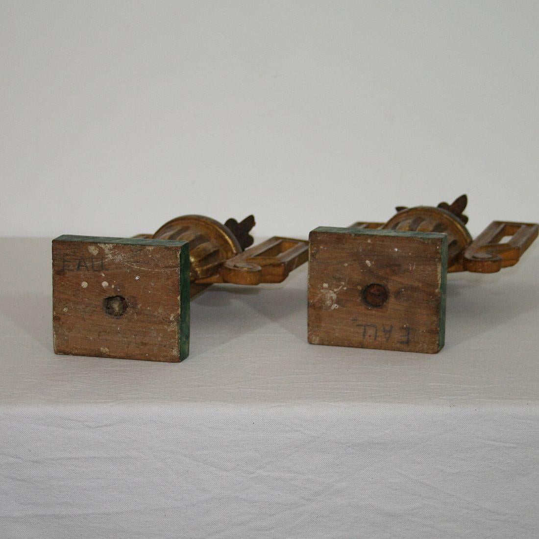 Pair of Late 18th Century Italian Neoclassical Carved Candleholders 3