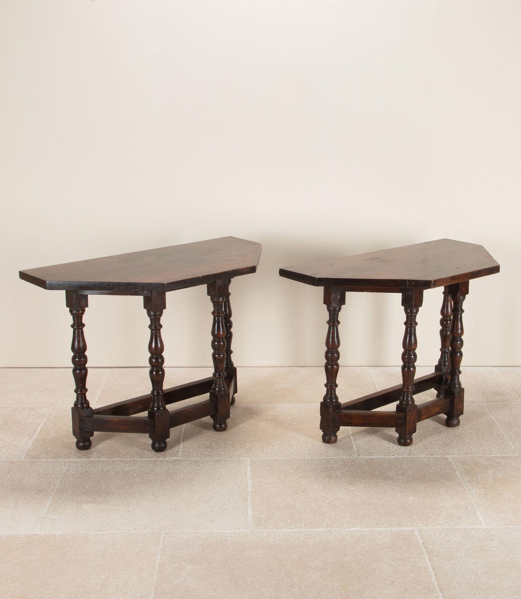 Pair of late 18th Century Italian solid walnut console tables.
From Tuscany with a rich original patina. 
Circa 1790-1800.