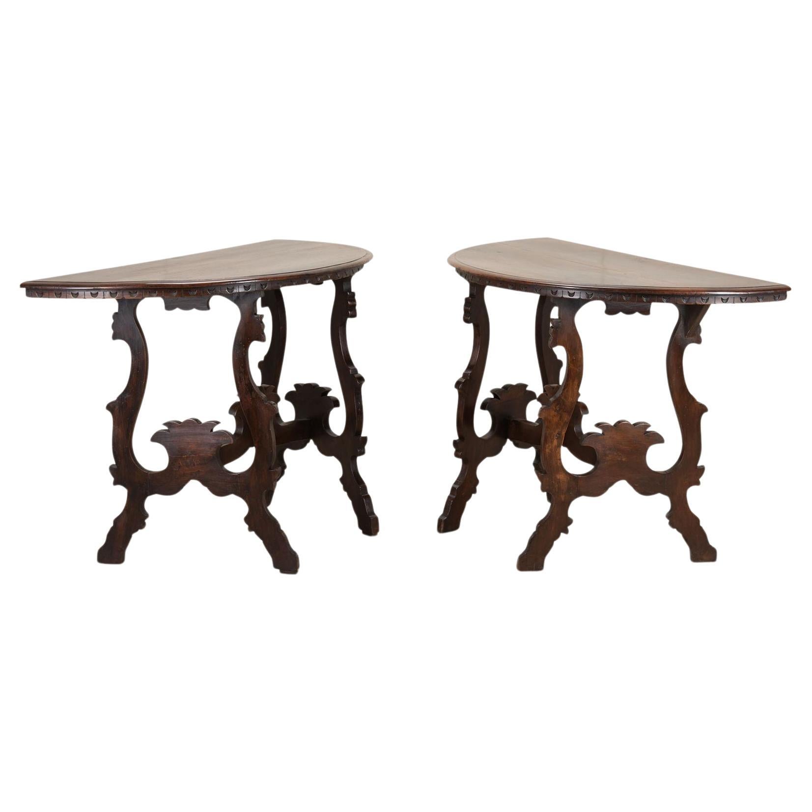 Pair of Late 18th Century Italian Walnut Console Tables For Sale
