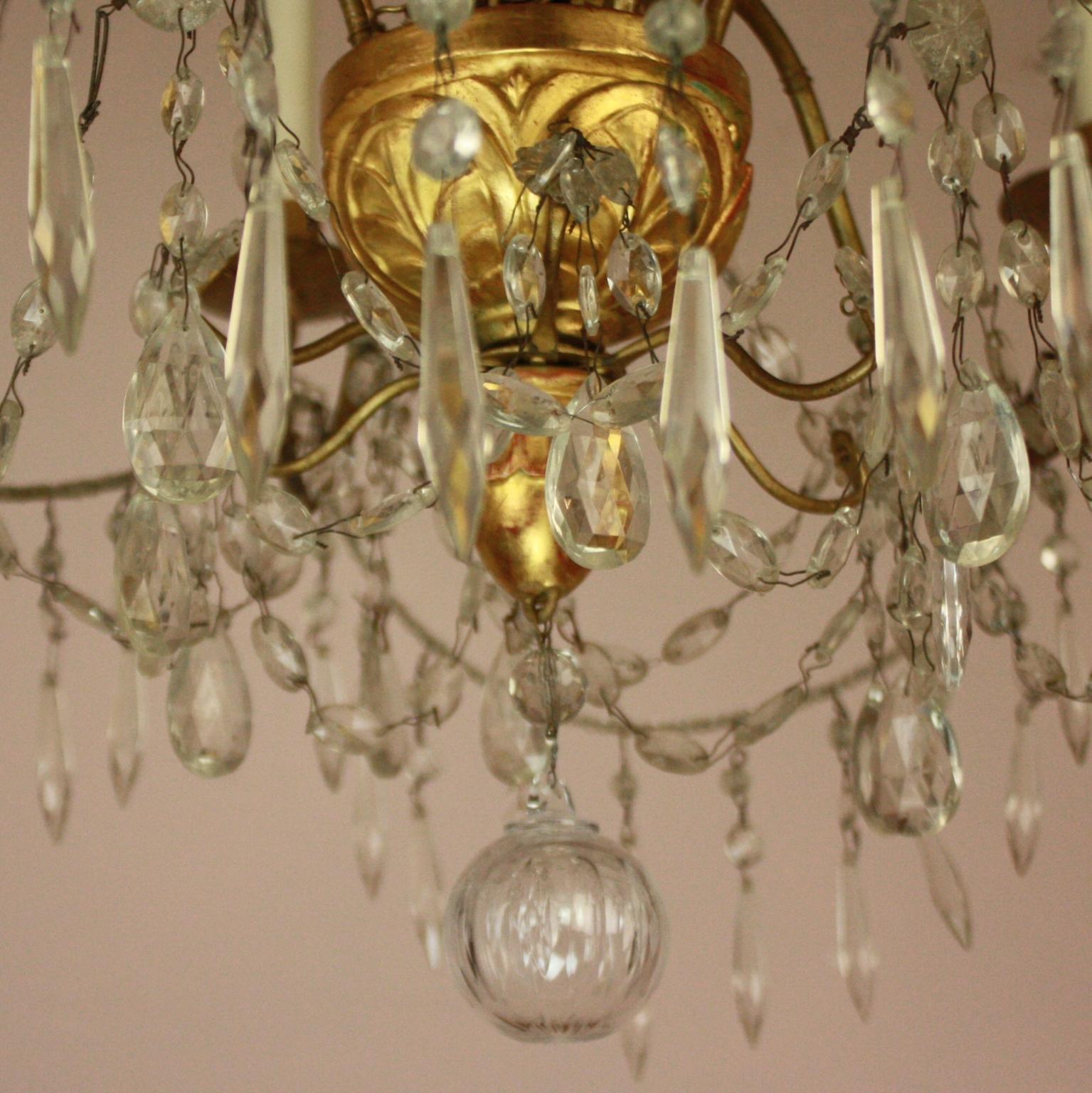 Pair of Late 18th Century Neoclassical Genoa/Italy Giltwood Crystal Chandeliers 3