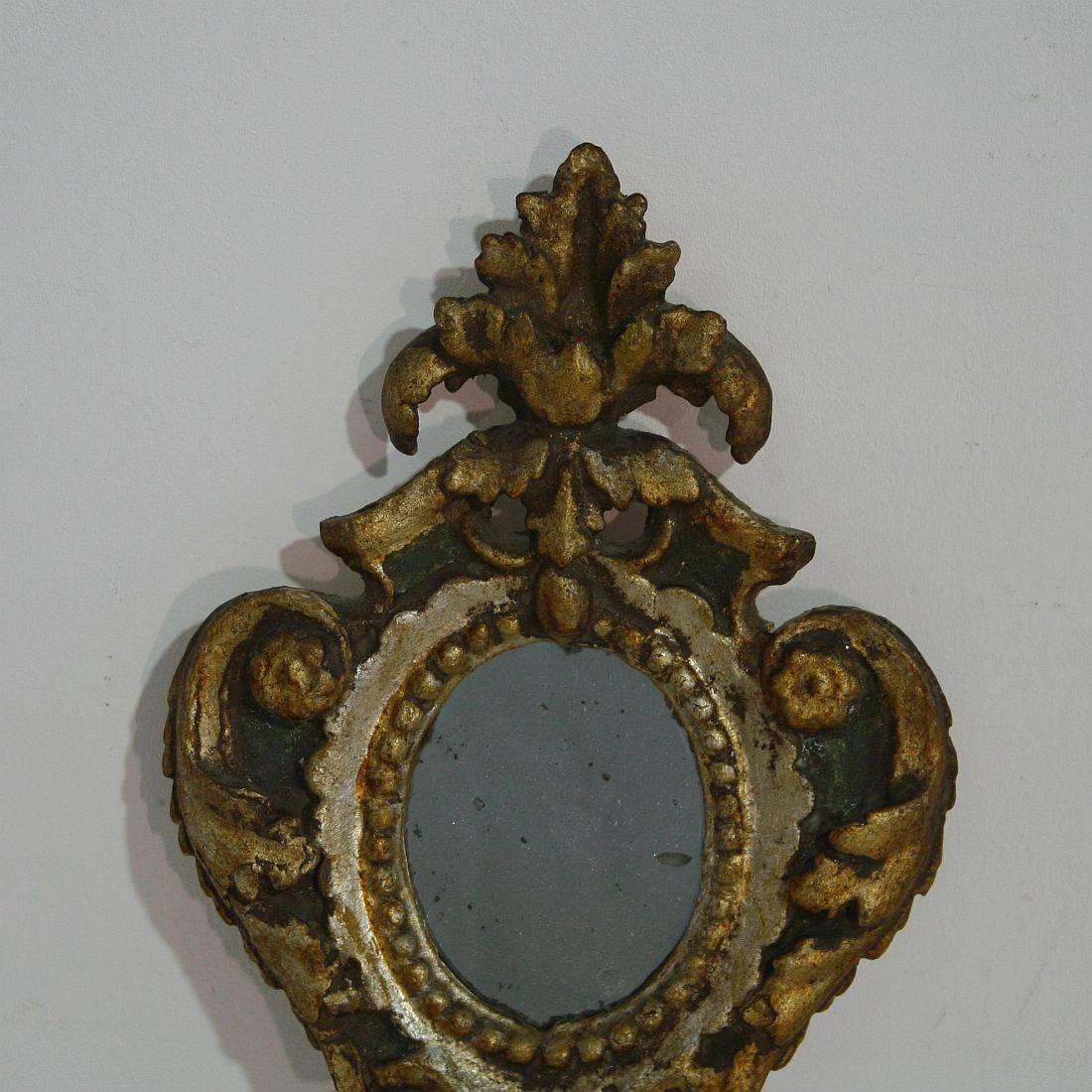 Pair of Late 18th Century, Small Italian Neoclassical Mirrors In Good Condition In Buisson, FR
