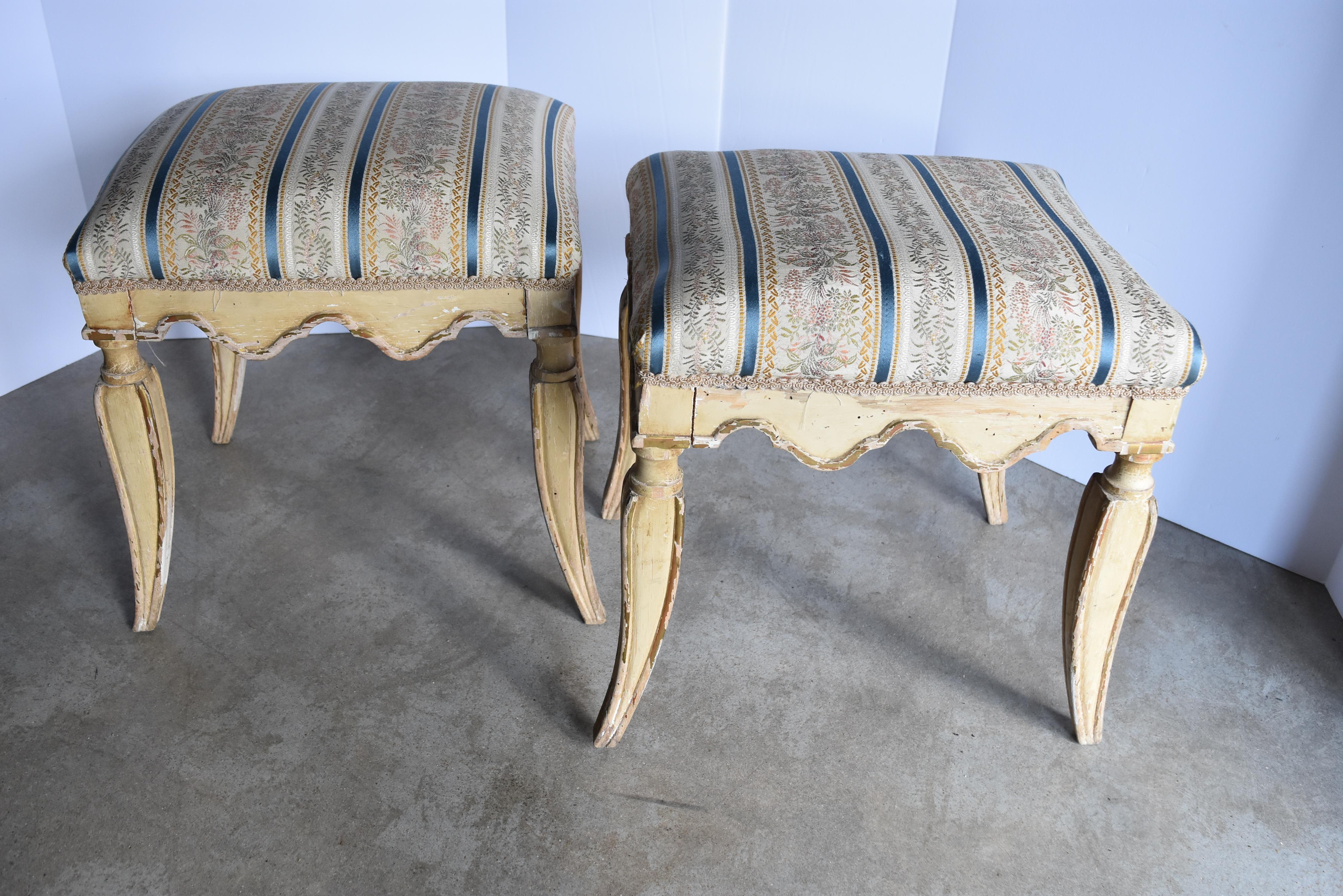 Pair of Late 18th Century Wooden Original Painted Italian Benches, Gold Touches 9