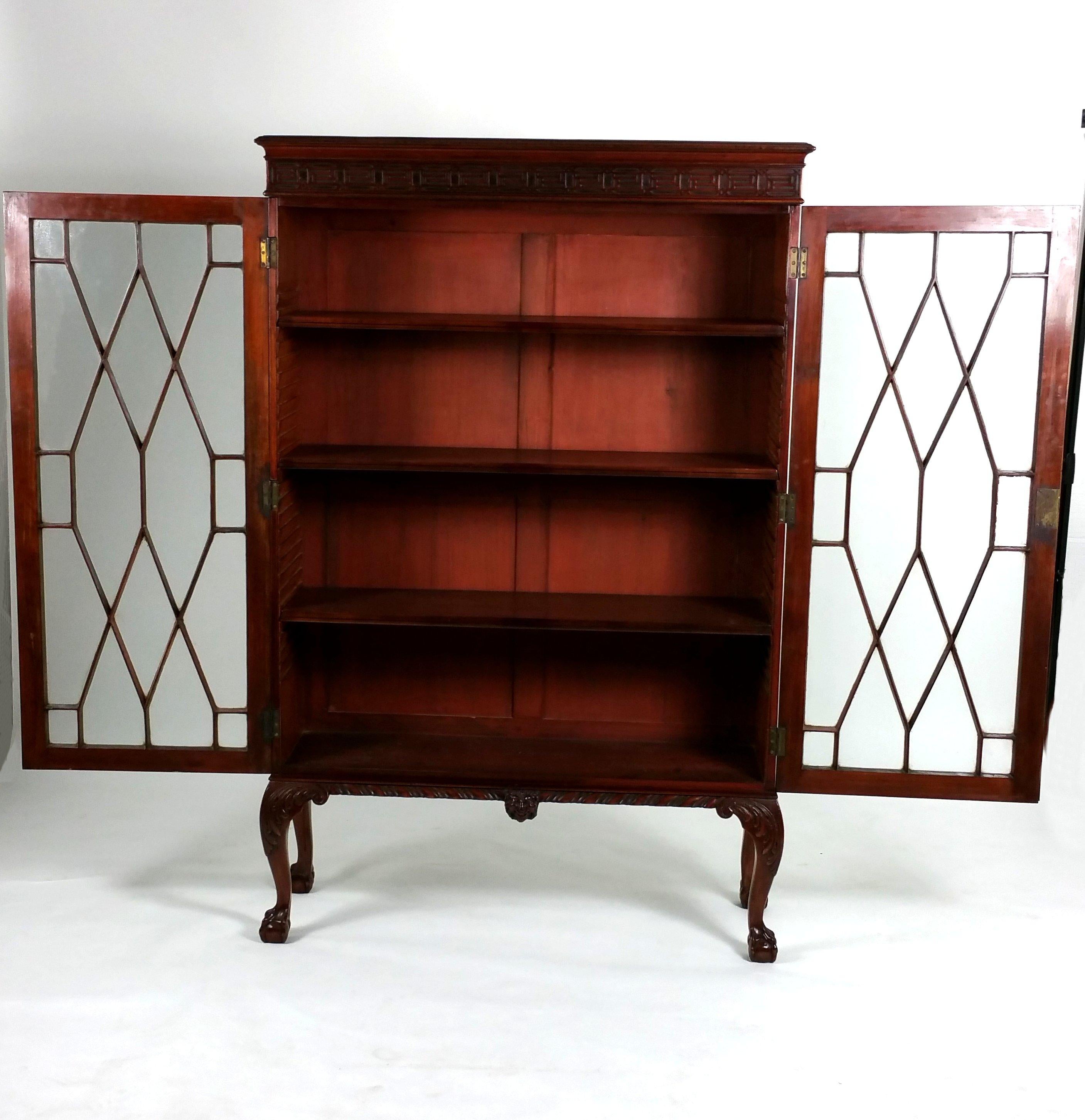 Pair of Late 19th Century Chippendale Revival Mahogany 2-Door Bookcases 2