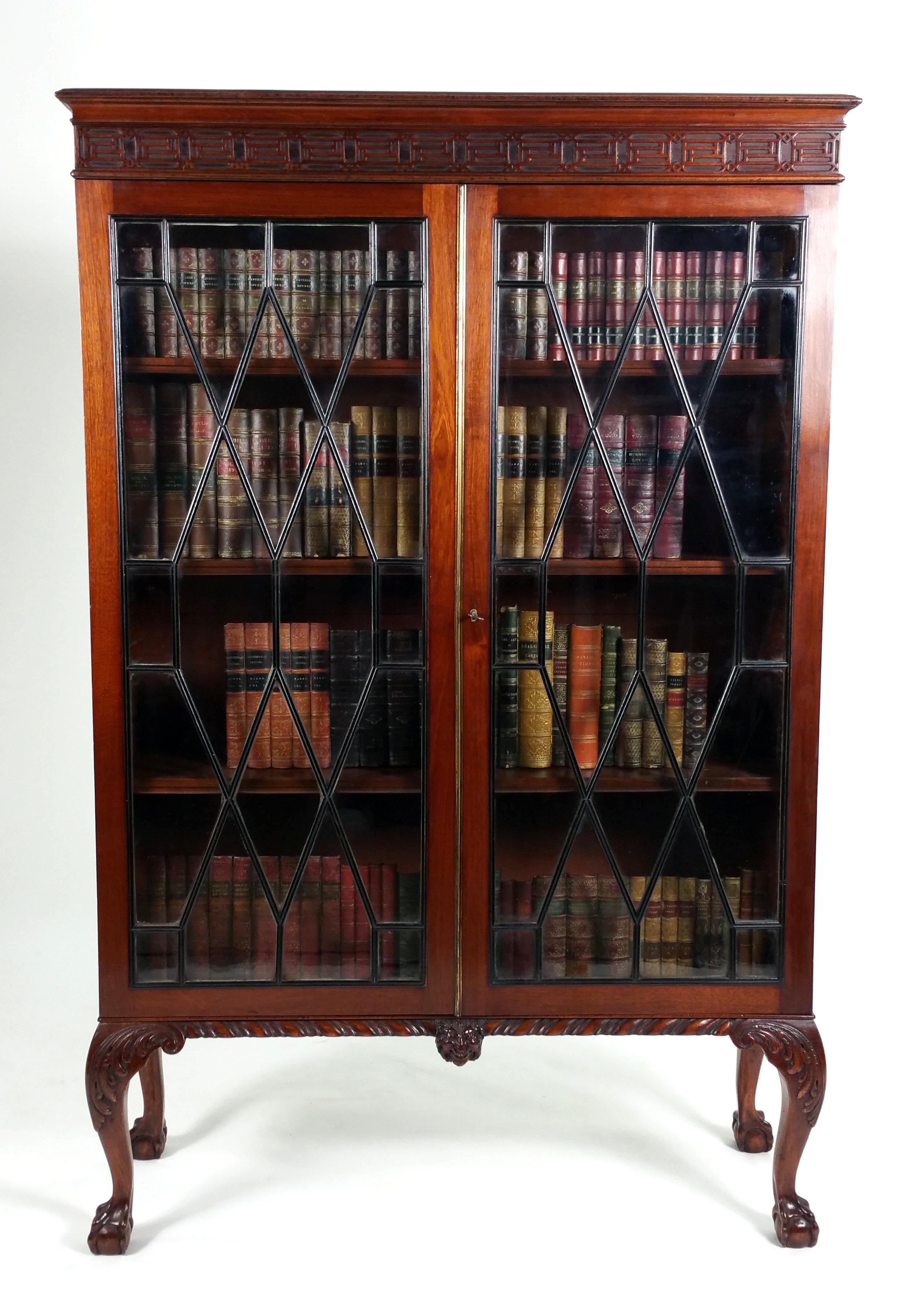 Pair of Late 19th Century Chippendale Revival Mahogany 2-Door Bookcases 3