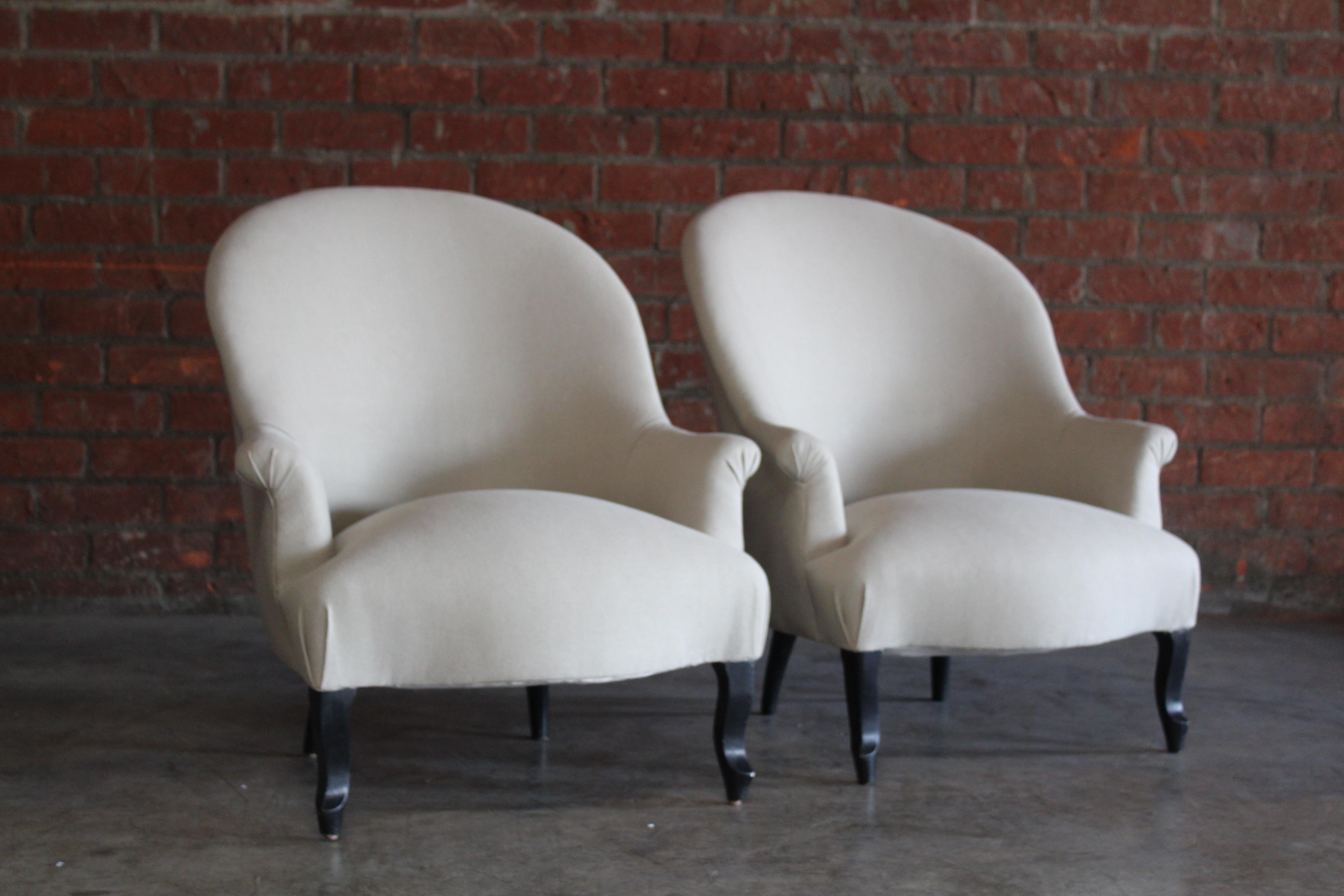 Pair of Late 19th Century Antique French Napoleon III Chairs in Belgian Linen In Good Condition In Los Angeles, CA