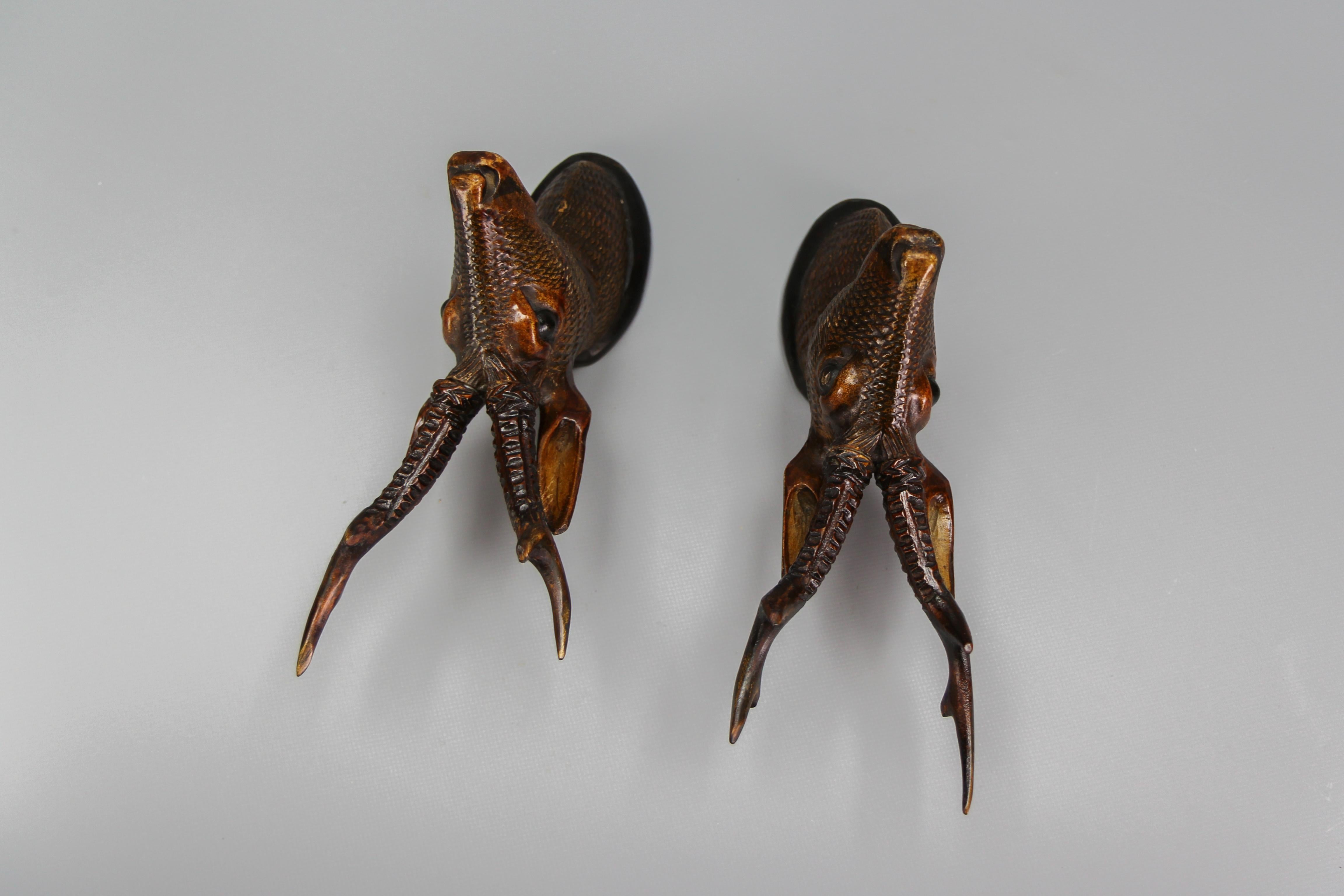 Pair of Late 19th Century Black Forest Carved Roe Deer Heads Wall Mounts 12