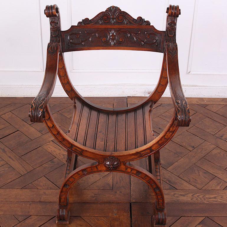 Pair of Late 19th Century Carved Savonarola Chairs 2