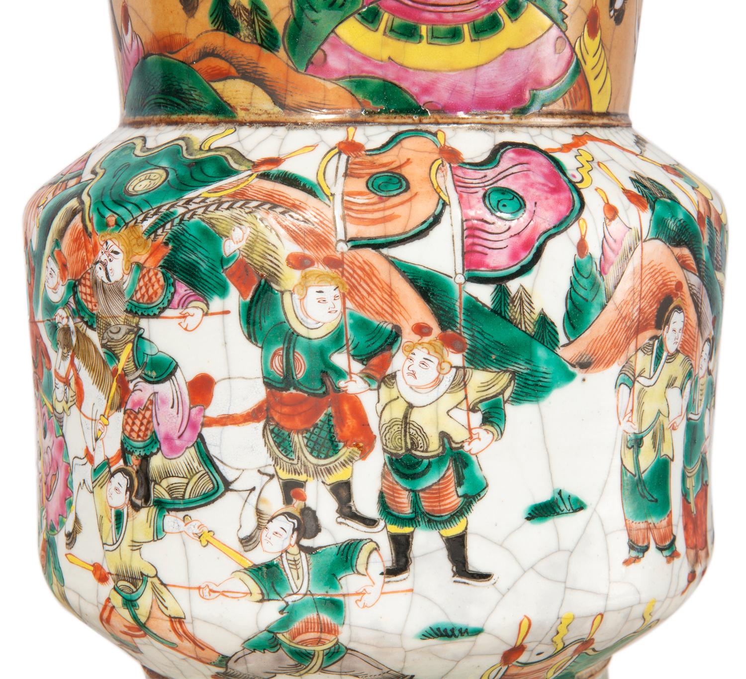 XIXe siècle Paire de vases / lampes en faïence craquelée de Chine de la fin du 19e siècle en vente
