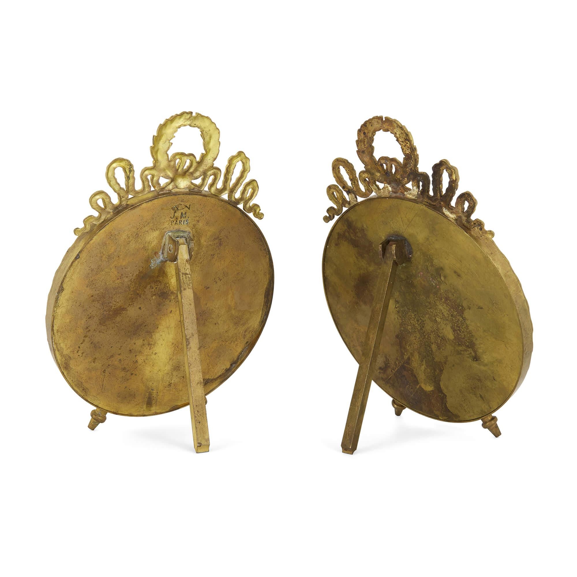 Pair of Late 19th Century French Empire Style Picture Frames In Good Condition For Sale In London, GB