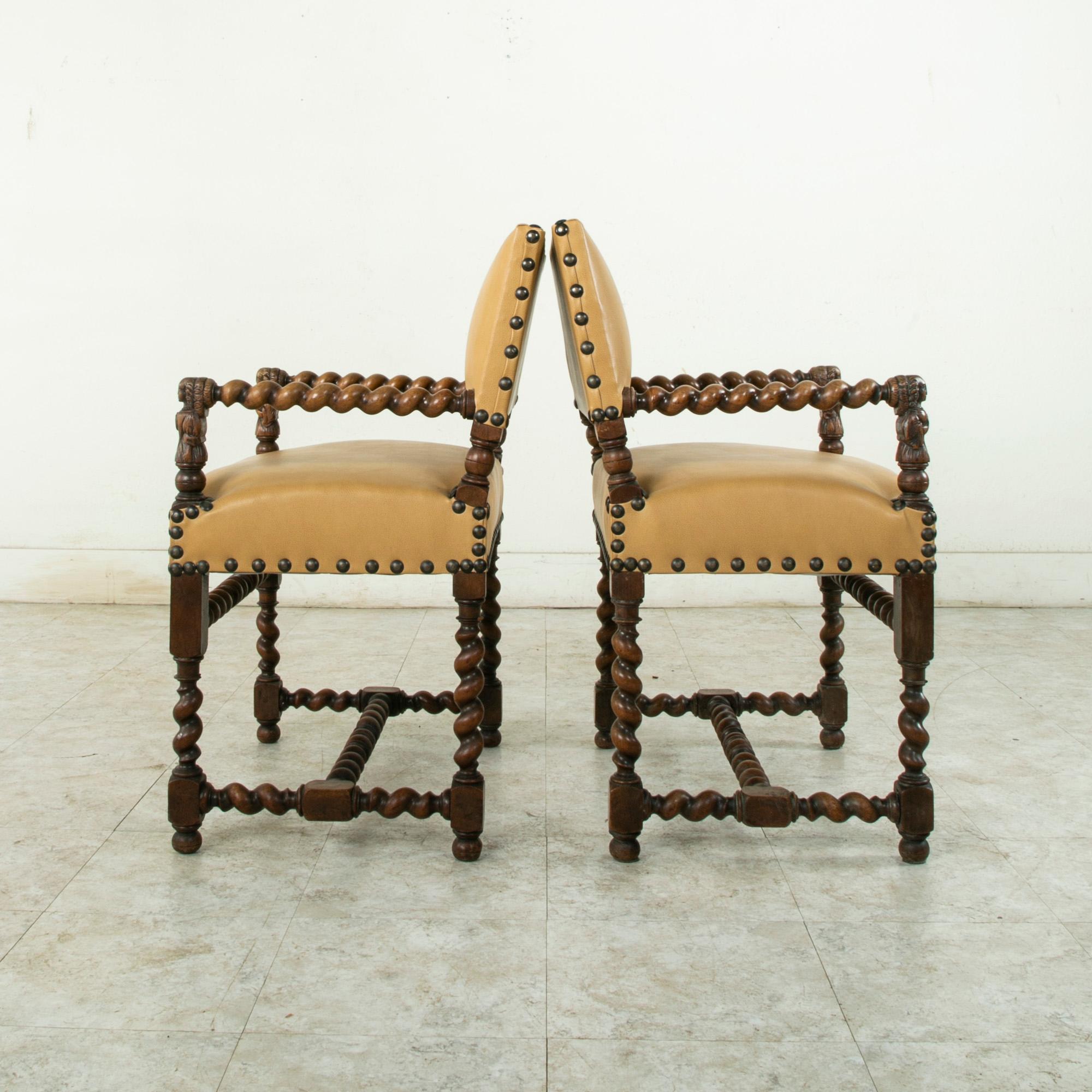 Pair of Late 19th Century French Louis XIII Style Walnut Armchairs, Leather Seat In Good Condition In Fayetteville, AR