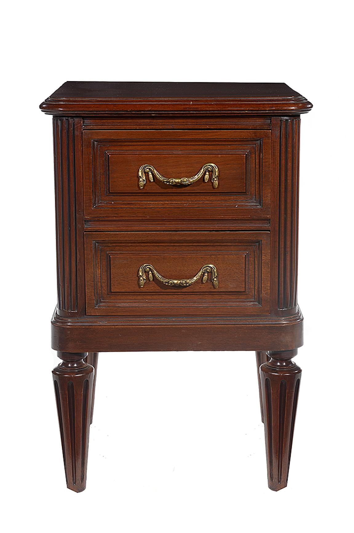 Empire Pair of Late 19th Century French Mahogany Bedside Chests For Sale