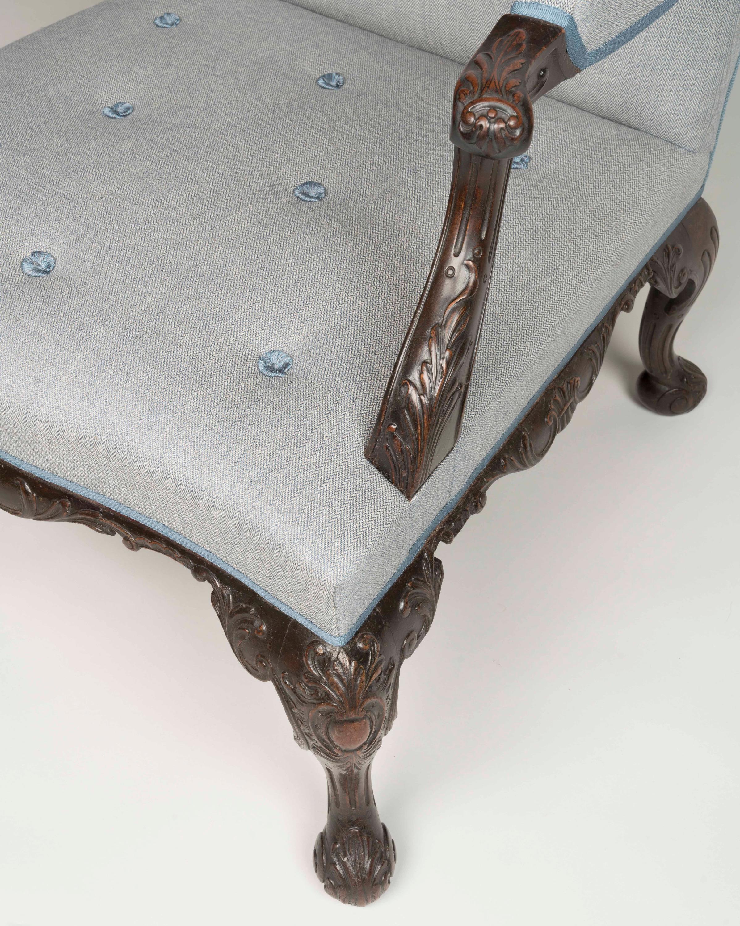 Paire de chaises Gainsborough anglaises de style George II de la fin du 19e siècle en vente 1