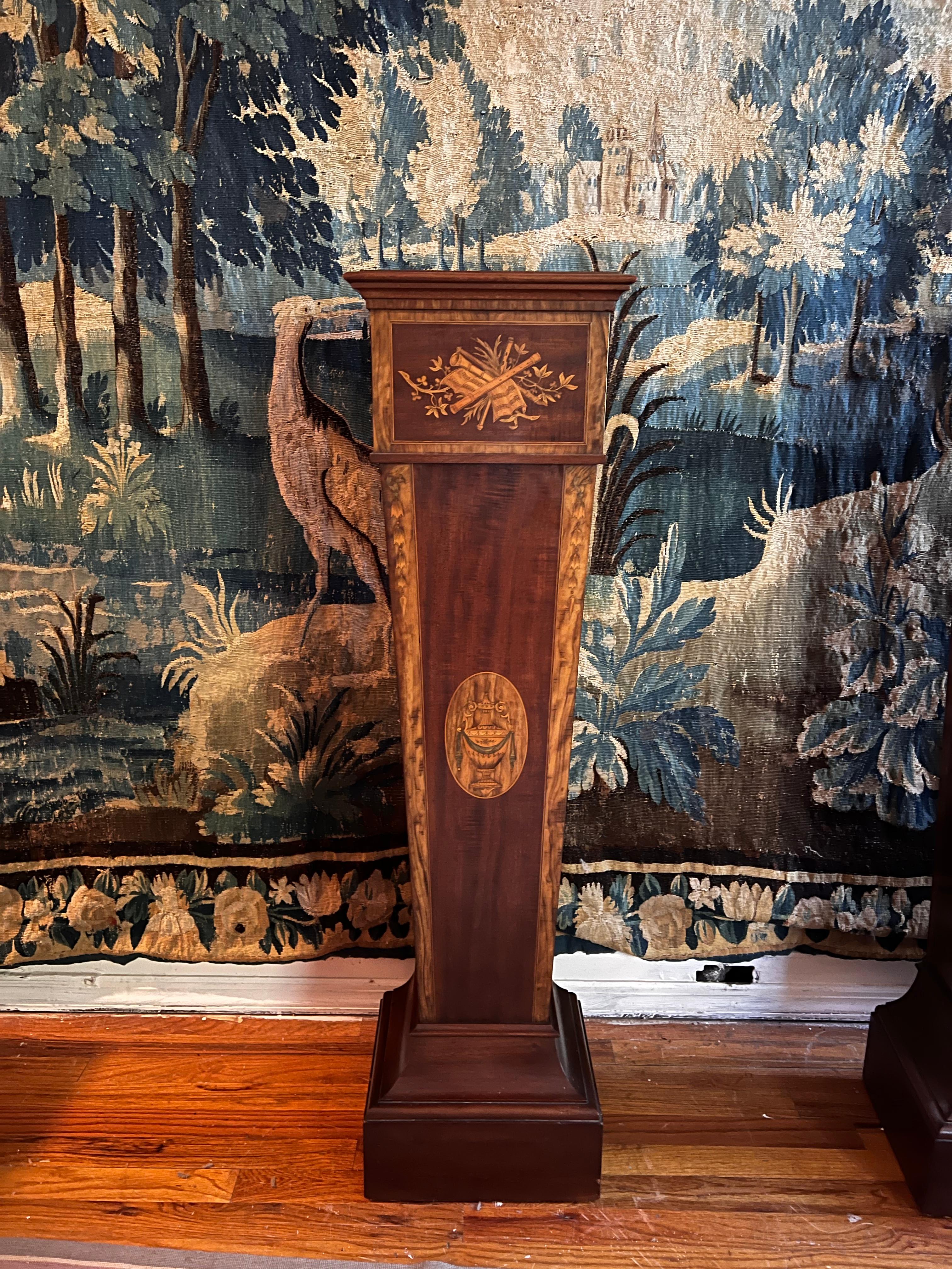 Adam Style Pair of Late 19th Century Inlaid Adamesque Mahogany Pedestals For Sale