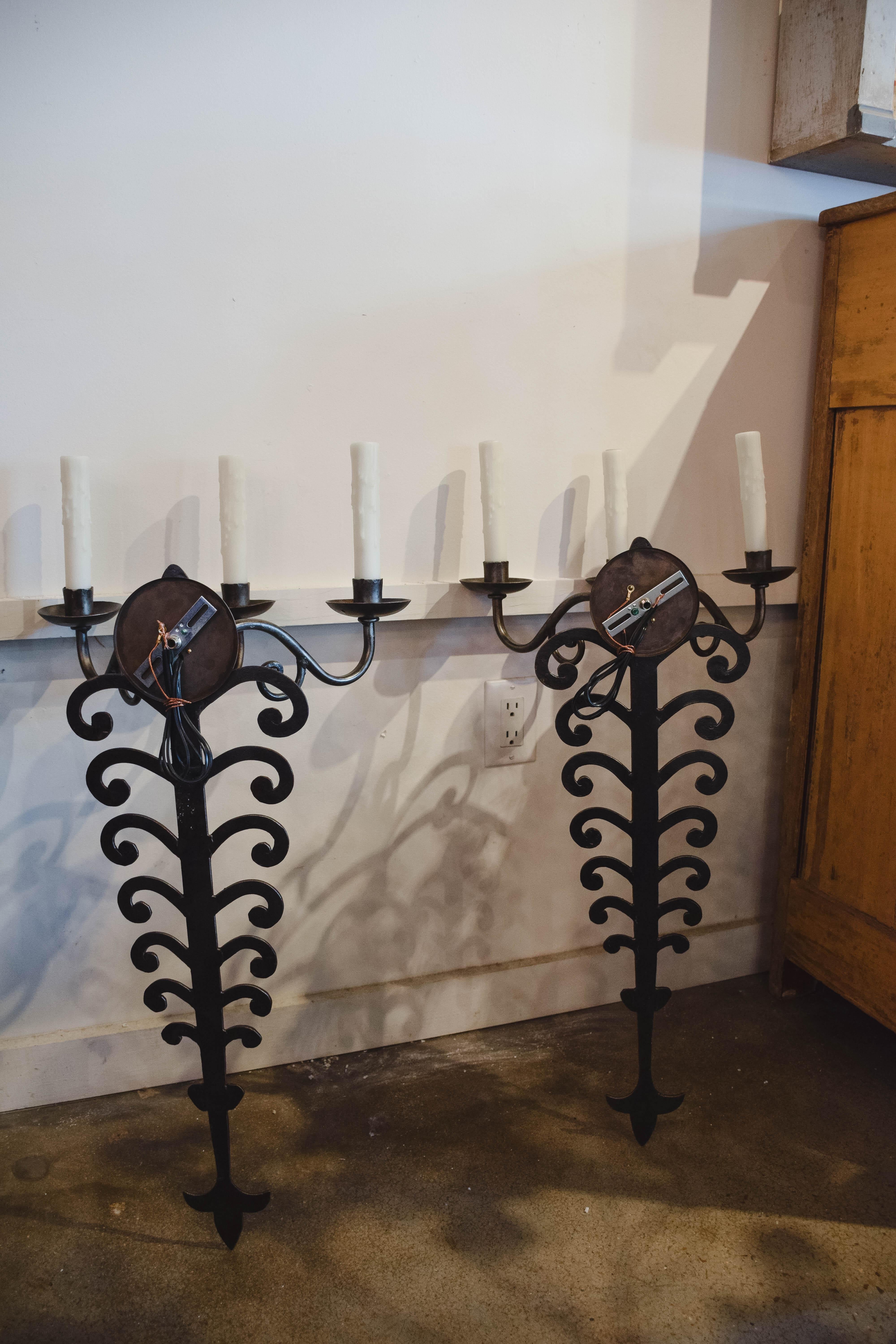 Pair of Late 19th Century Iron Sconces For Sale 9