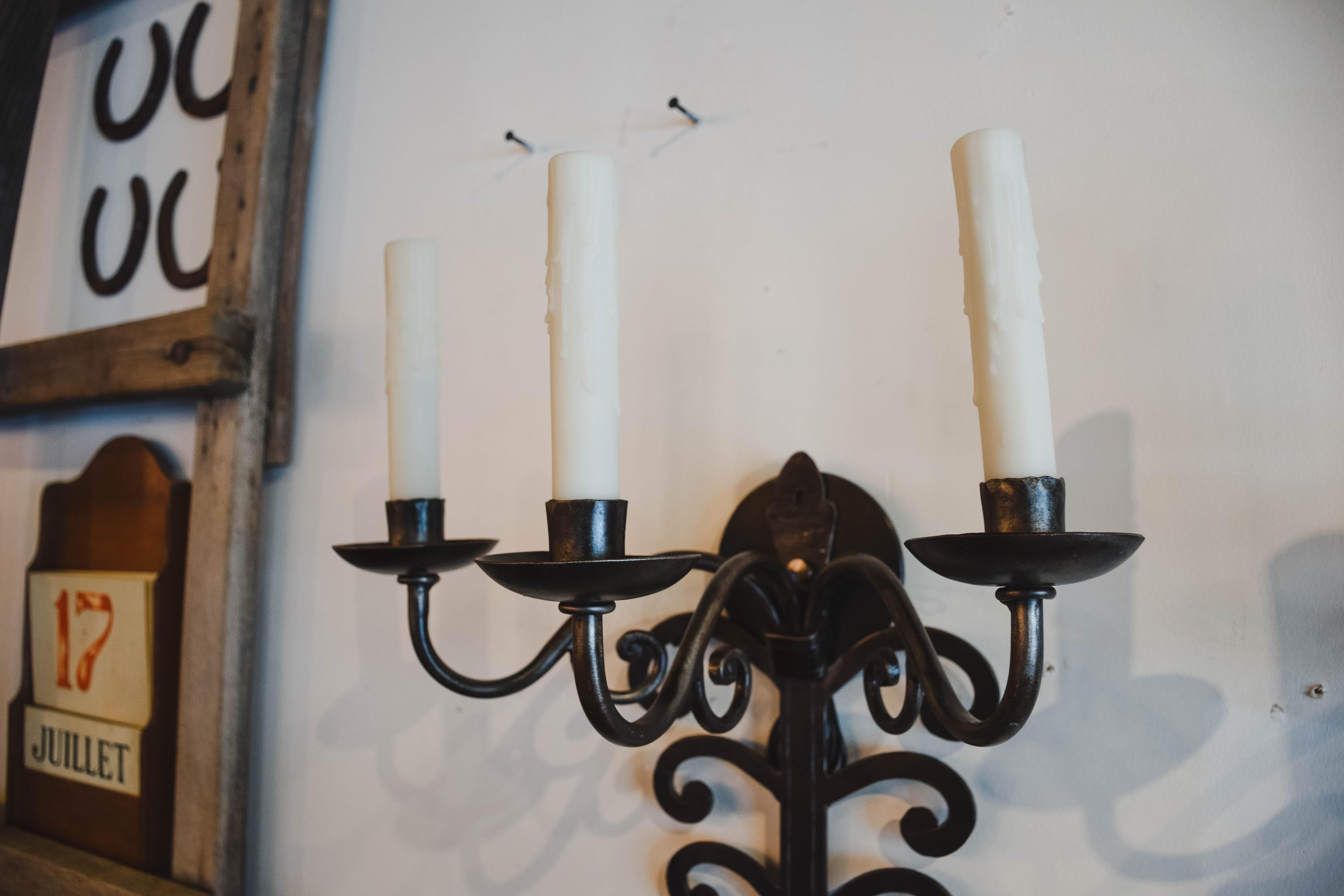 Pair of Late 19th Century Iron Sconces For Sale 1