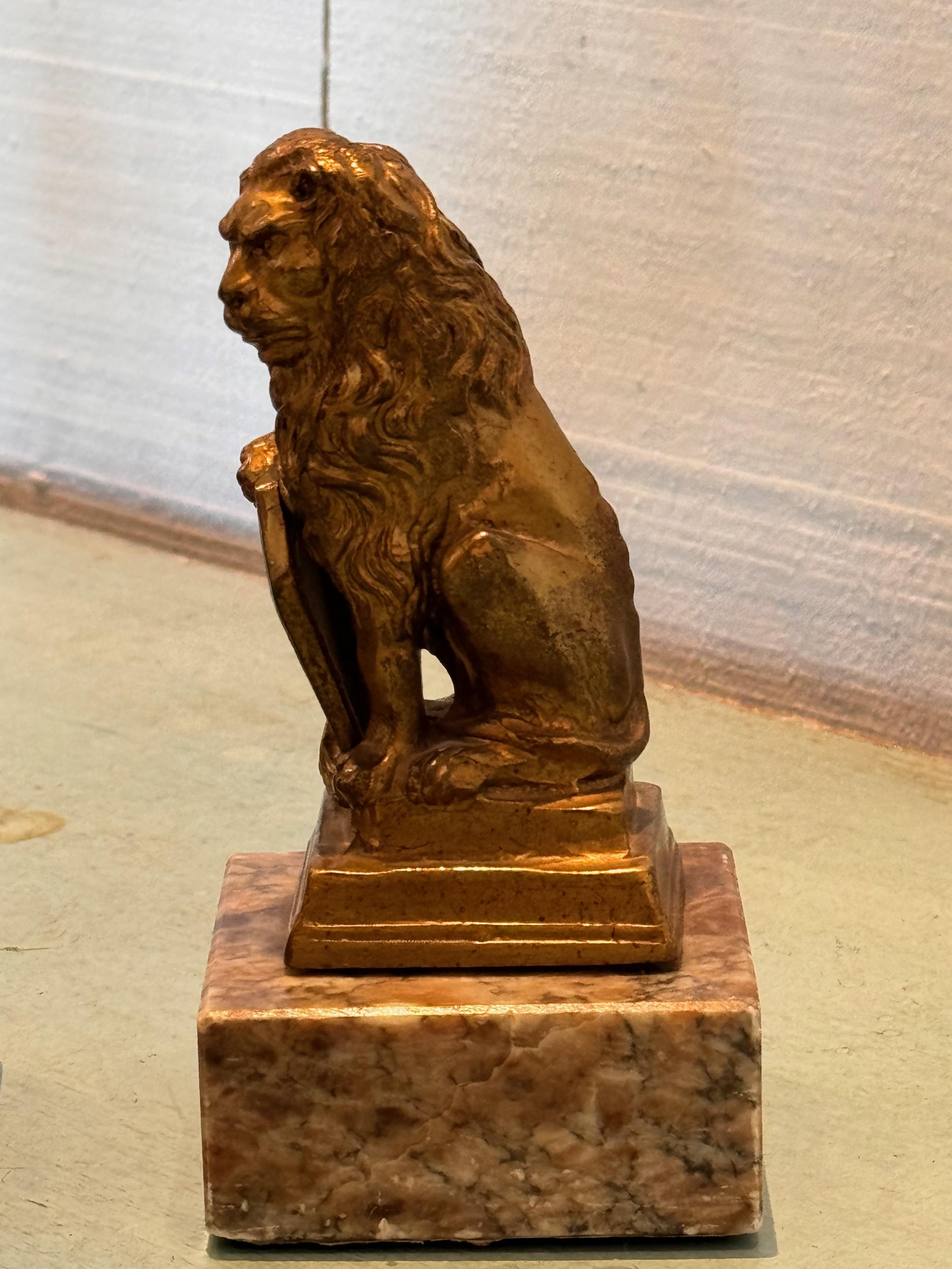 British Pair of Late 19th Century Lions on Marble Bases For Sale