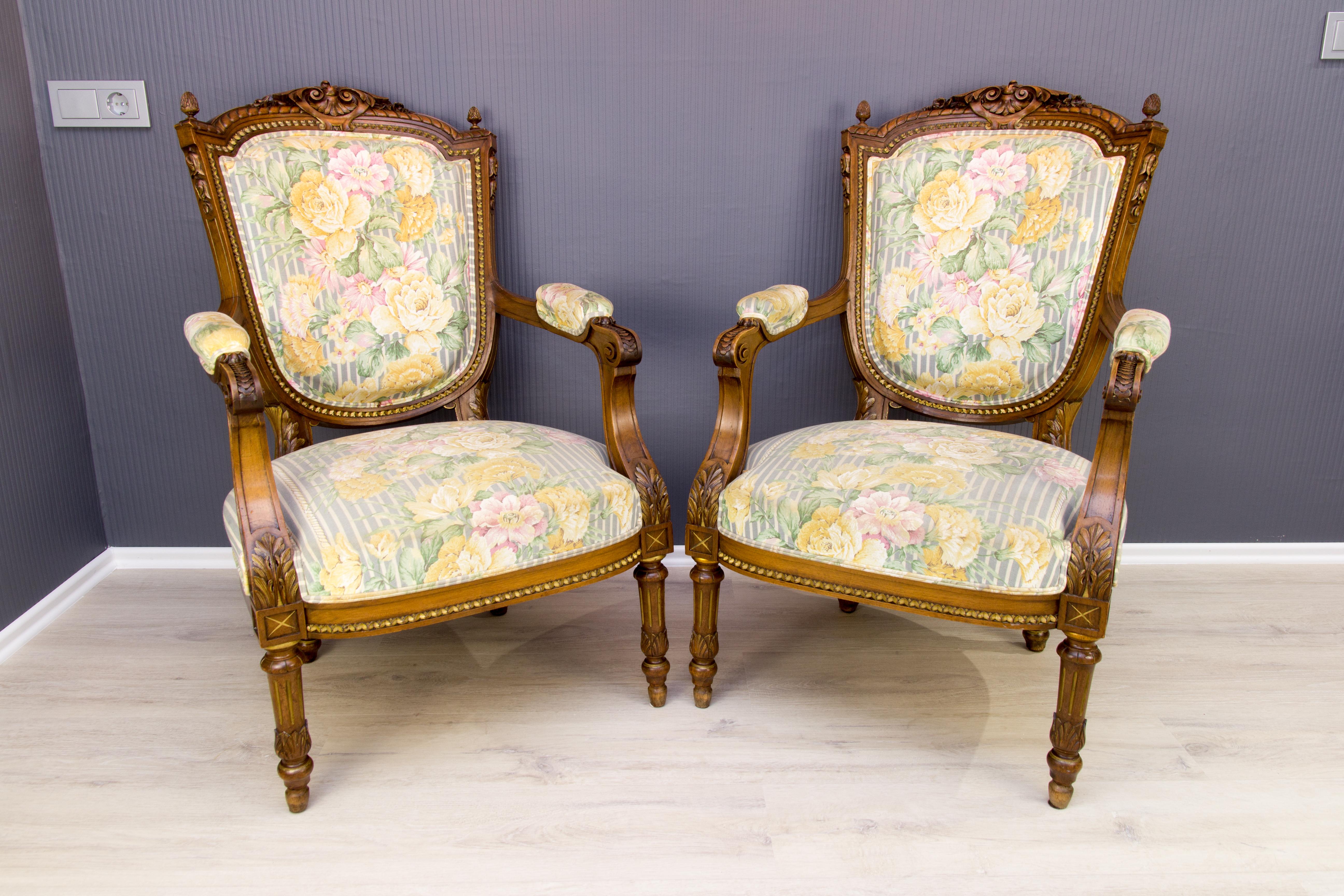 Pair of Late 19th Century Louis XVI Style Walnut Armchairs 4