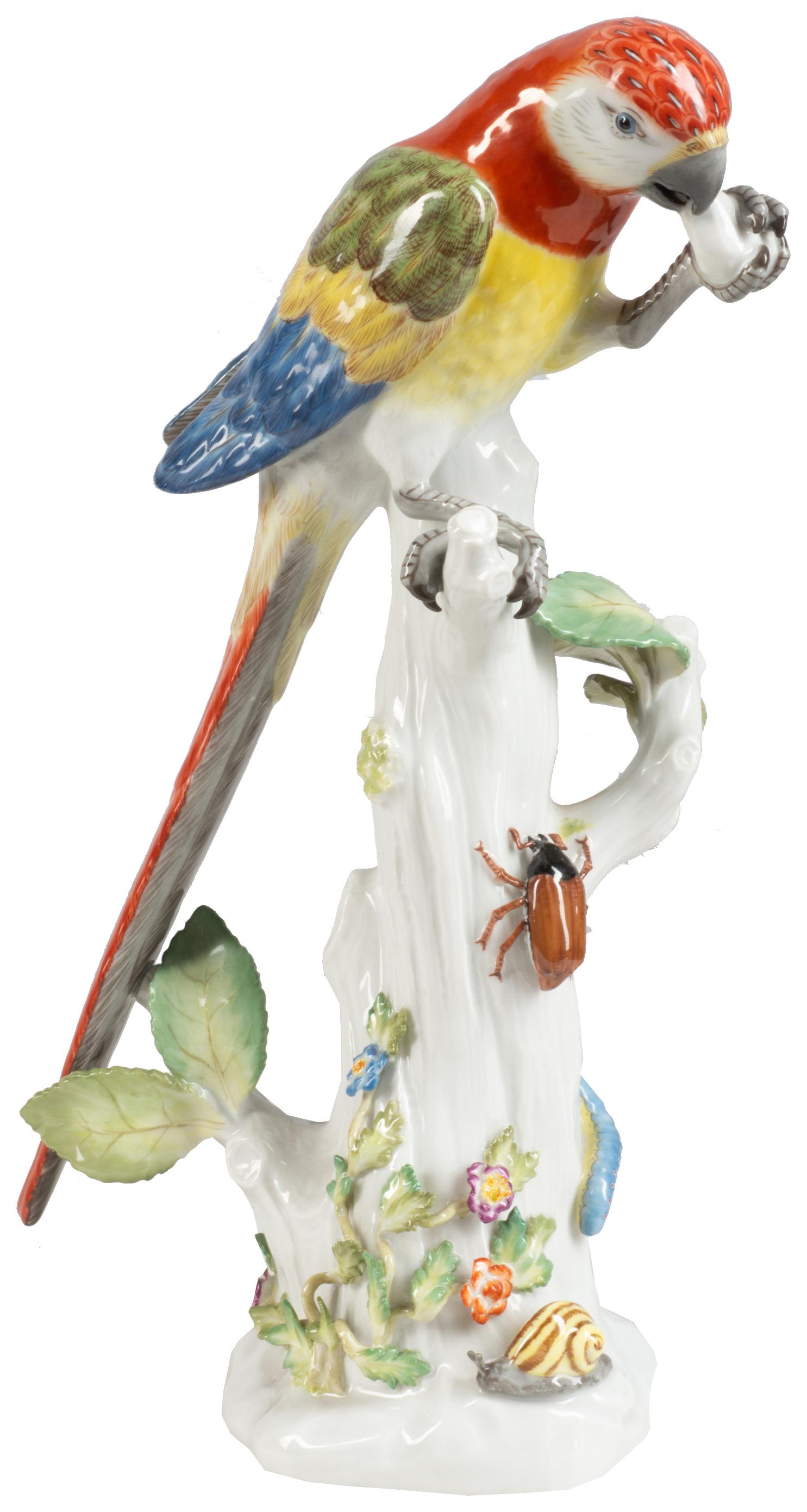Pair of Late 19th Century Meissen Porcelain Parrots 12