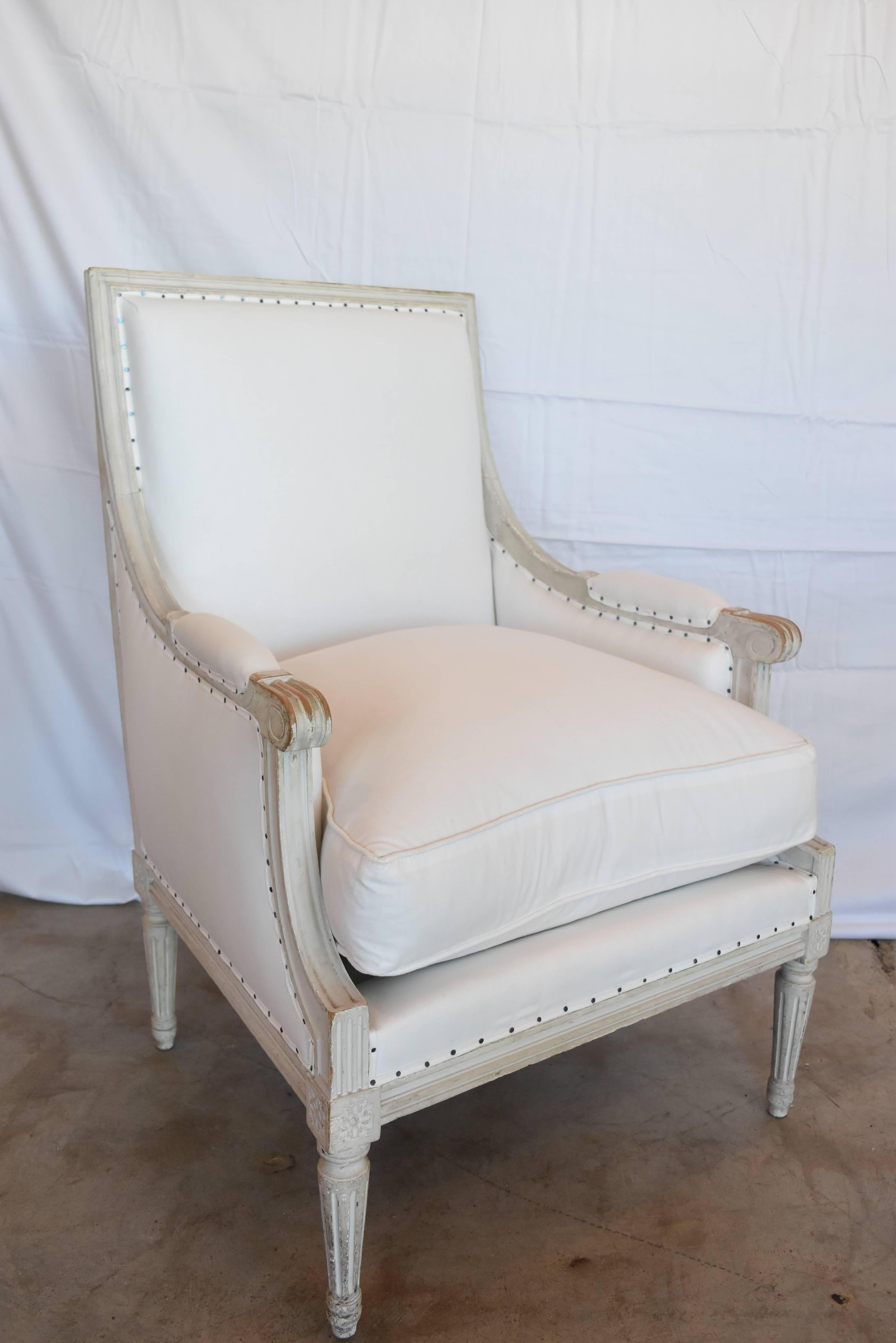 Pair of Late 19th Century Painted Gray Louis XVI Style French Bergere Armchairs 8