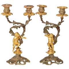 Paire de chandeliers Putti / Chérubin de la fin du 19e siècle