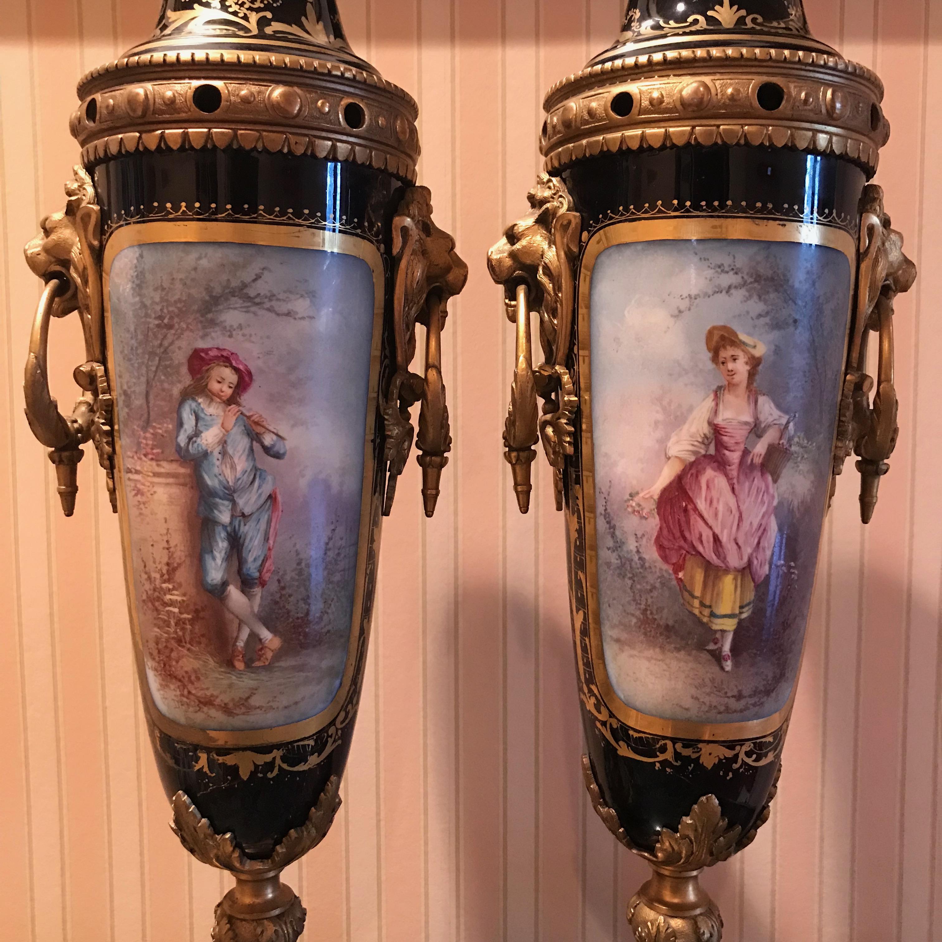 Pair of Late 19th Century Sèvres Porcelain Lidded Garniture Vases In Excellent Condition For Sale In Washington Crossing, PA