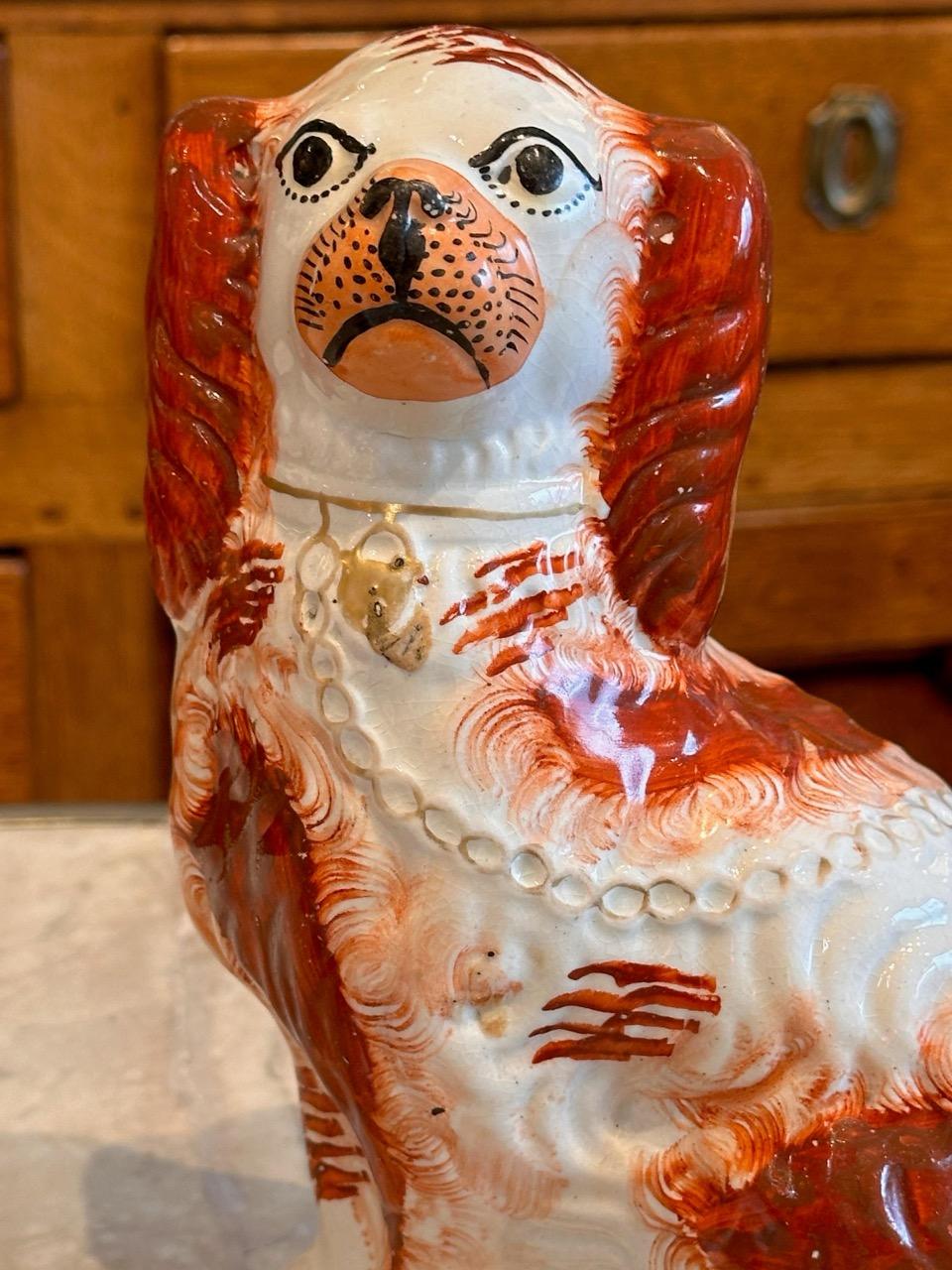 Pair of Late 19th Century Staffordshire Spaniels For Sale 2