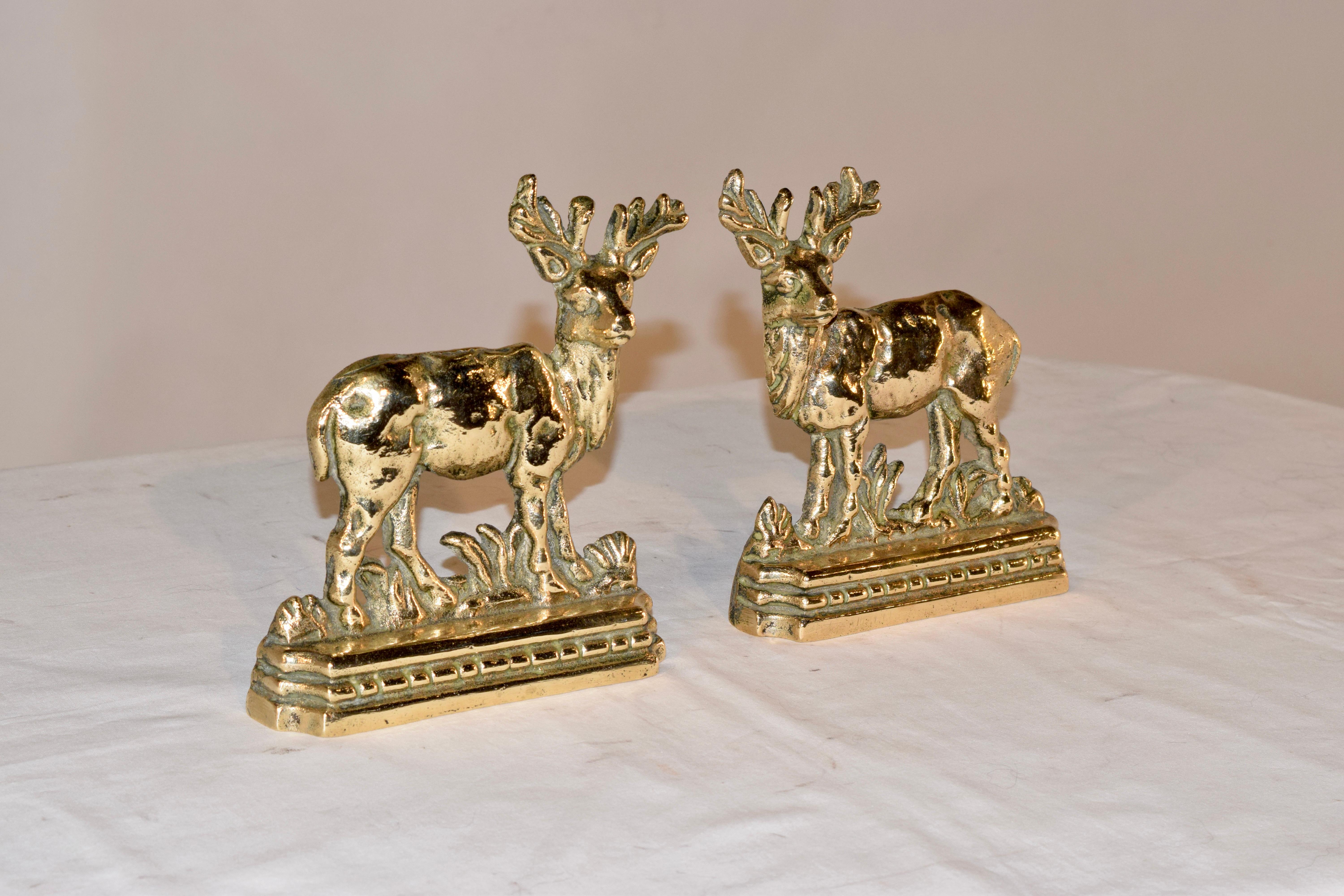 Victorian Pair of Late 19th Century Stag Mantle Decorations For Sale