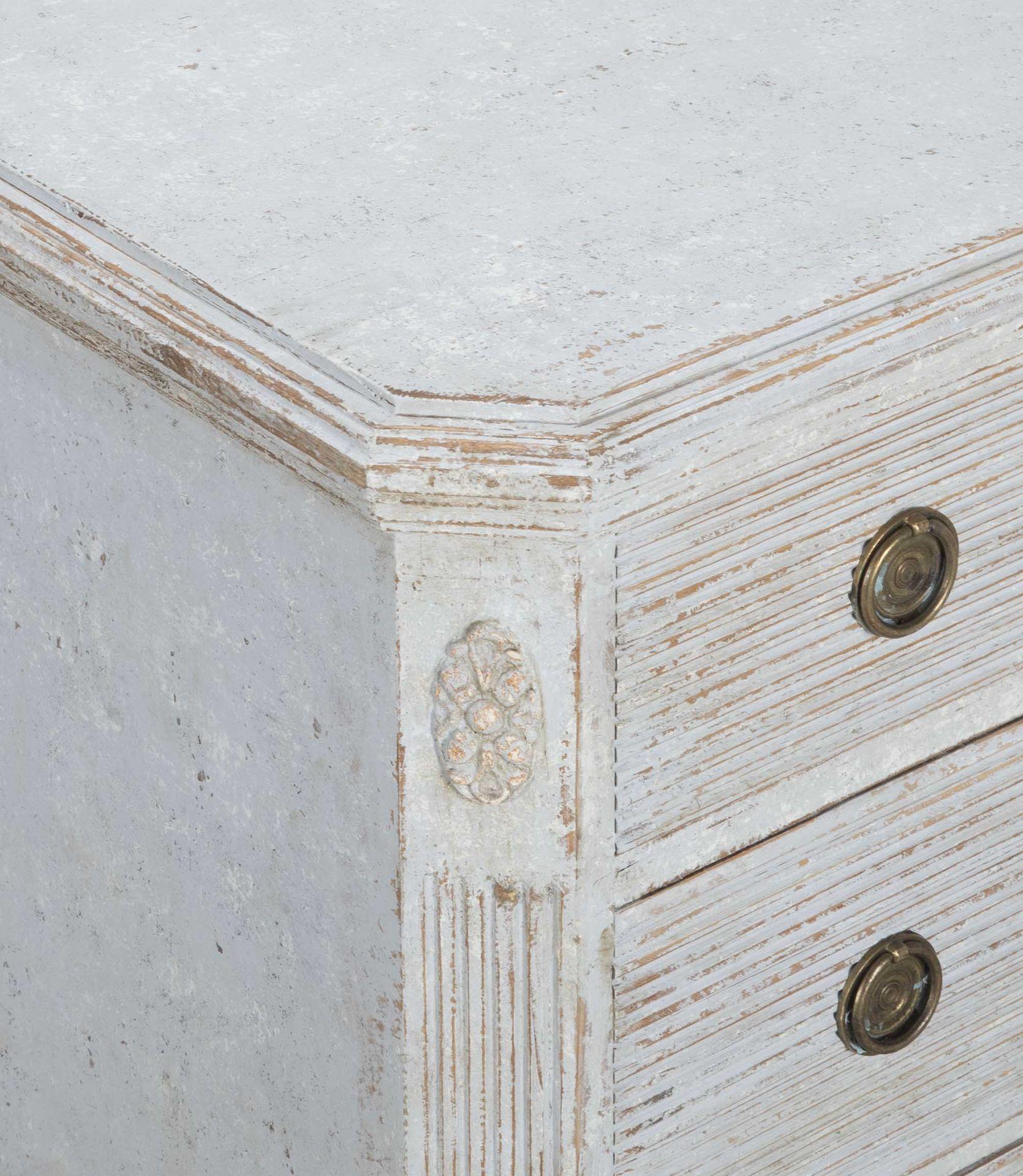 Coppia di cassapanche svedesi in stile gustaviano della fine del XIX secolo in vendita 1