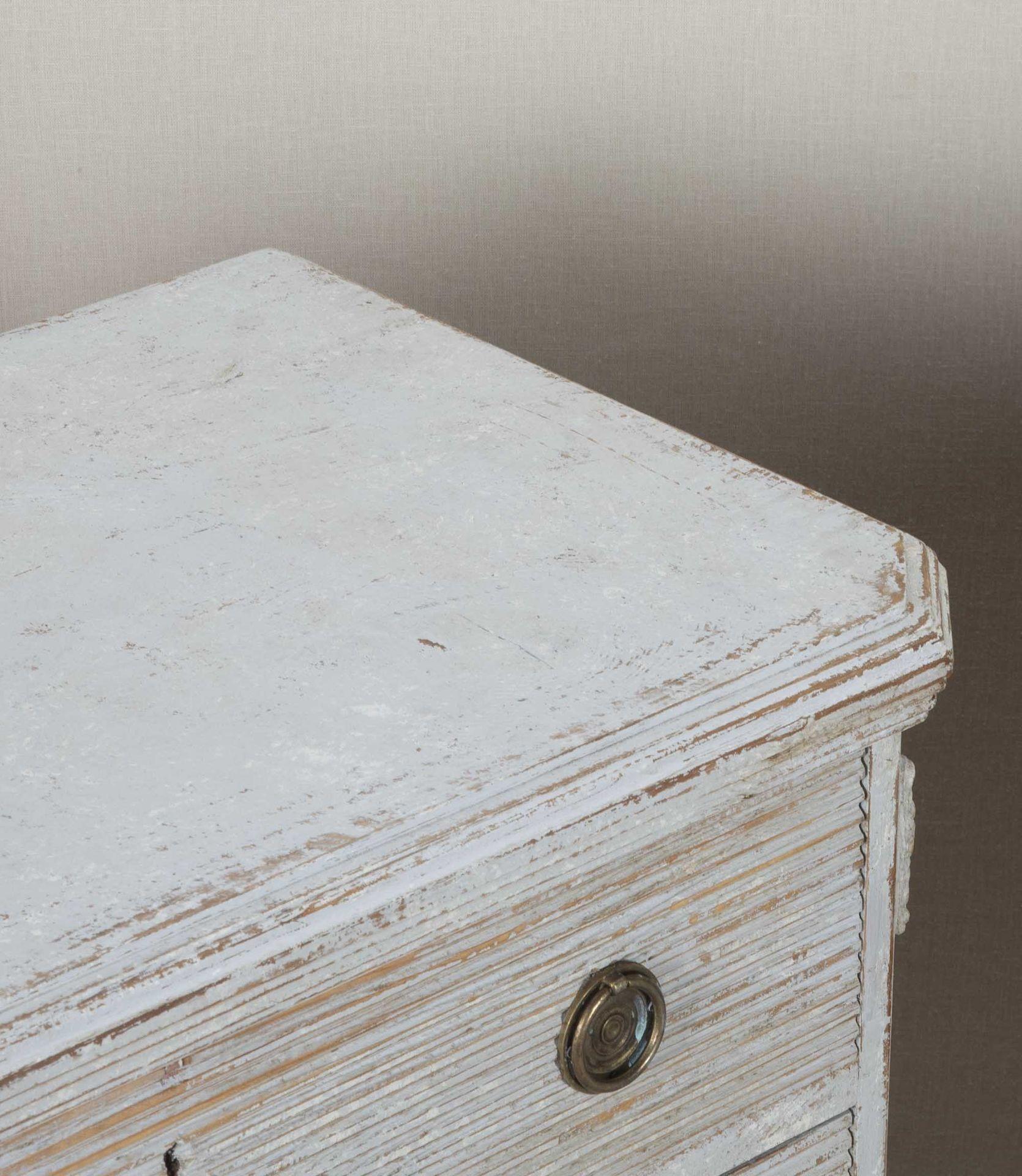Coppia di cassapanche svedesi in stile gustaviano della fine del XIX secolo in vendita 2