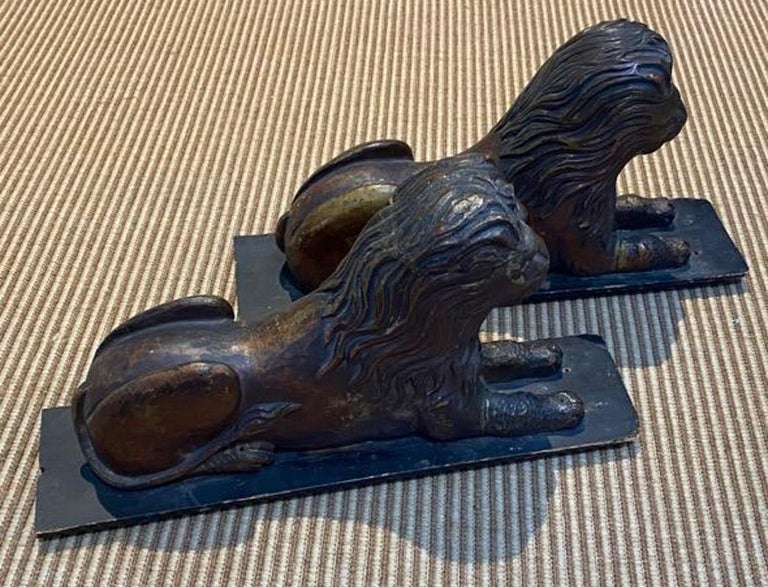 Pair of Late 19th Century Wood and Gilt Lions from Asia For Sale at 1stDibs
