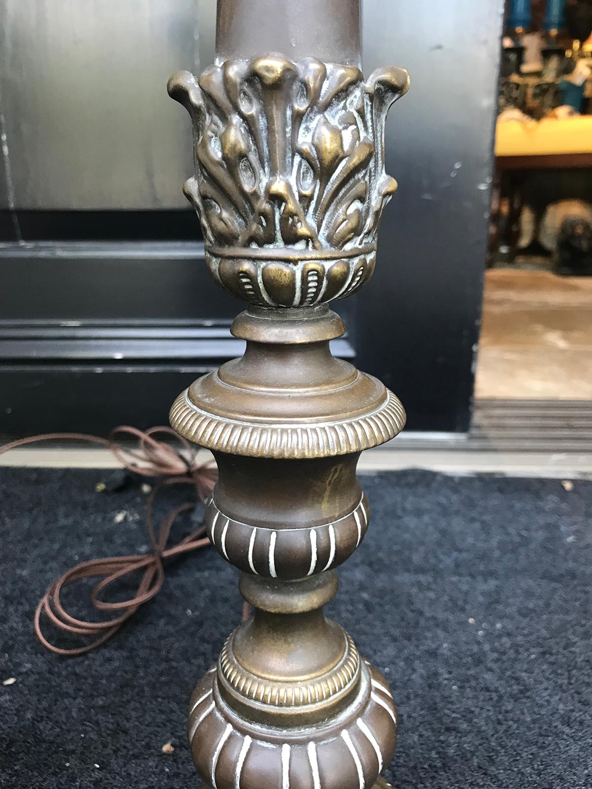 Pair of Late 19th-Early 20th Century Brass Candlesticks as Lamps For Sale 5