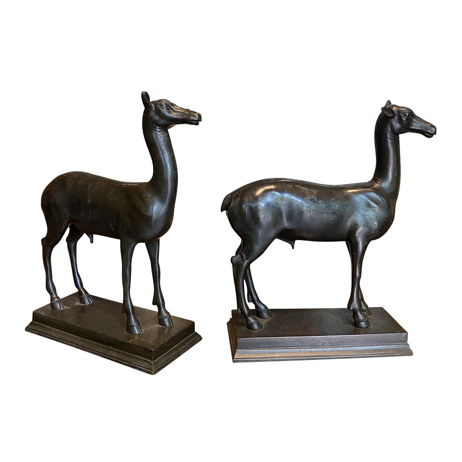 Pair of Late 19th-Early 20th Century Continental Bronze Deer For Sale