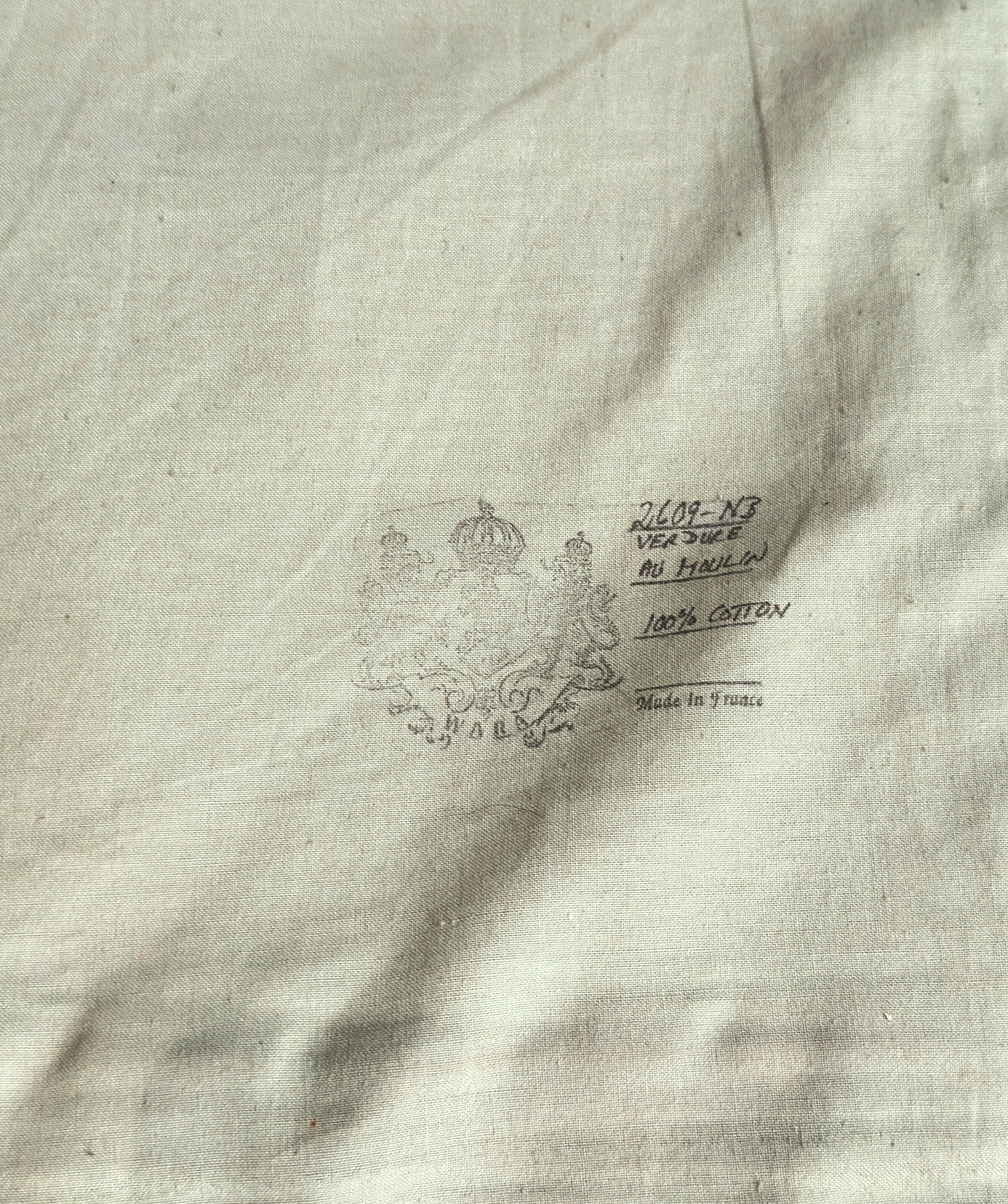 Pair of late 20th Century French Gobelins-Style Verdure Tapestry Panels en vente 11