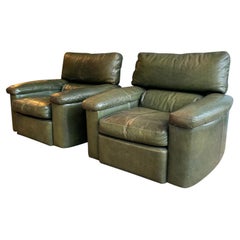 Retro Pair of Late 20th Century Green Leather Armchairs / Club Chairs