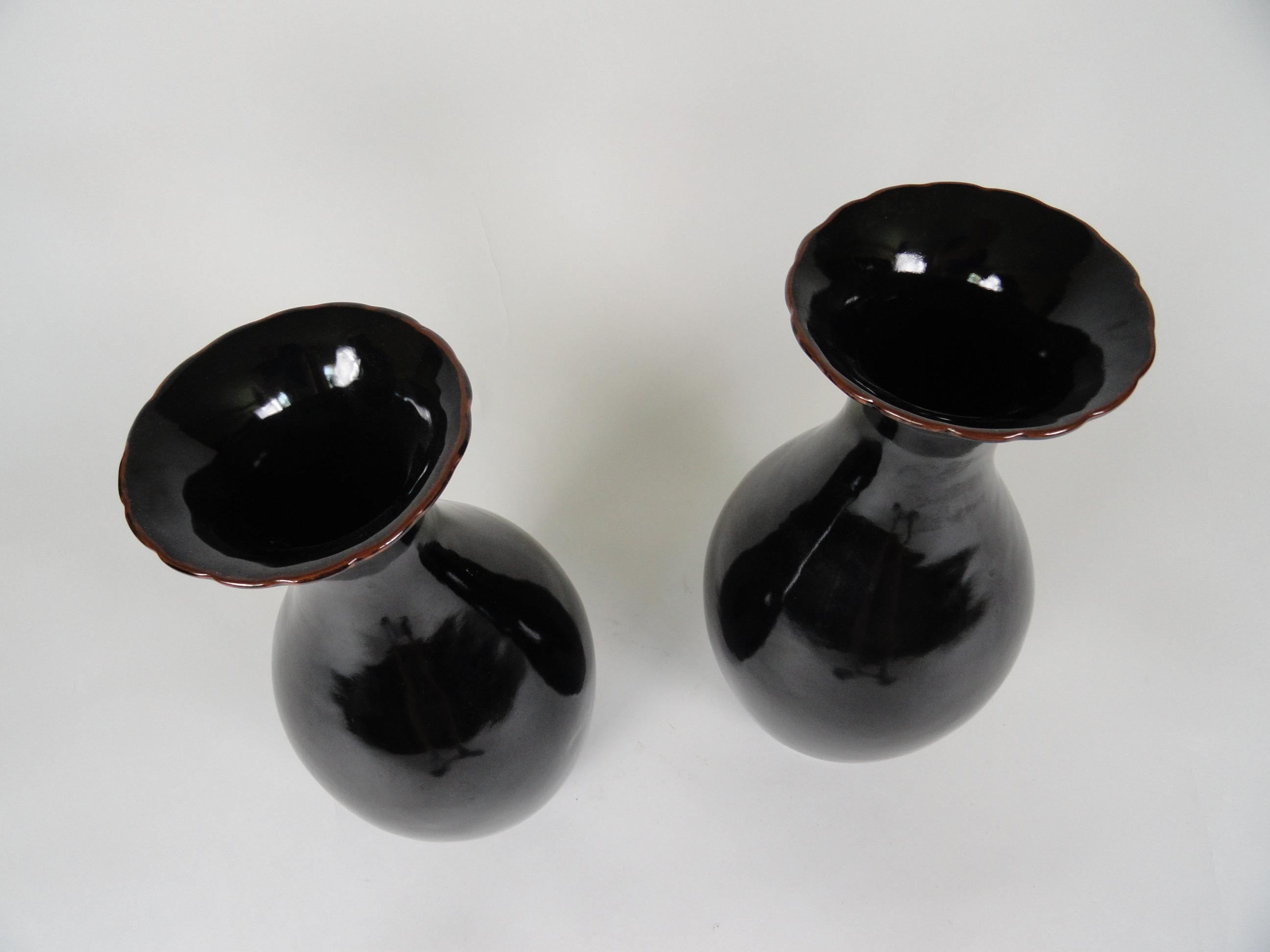 Pair of Late 20th Century Tete de Negre Vases In Excellent Condition For Sale In West Palm Beach, FL