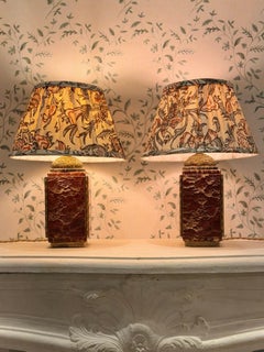 Paire de lampes inhabituelles en marbre rouge royal de la fin des années 70, par Marie-Claude de Fouquières