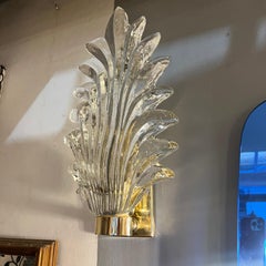 Pair of Late Art Deco Clear Murano Glass Leaf Sconces, 1940s