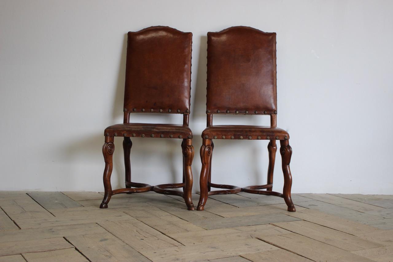 Pair of Late 18th Century Italian Side Chairs In Good Condition In Gloucestershire, GB
