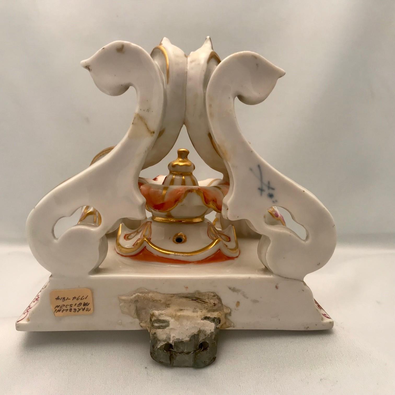 Pair of Late I9th Century German Porcelain Wall Brackets For Sale 4