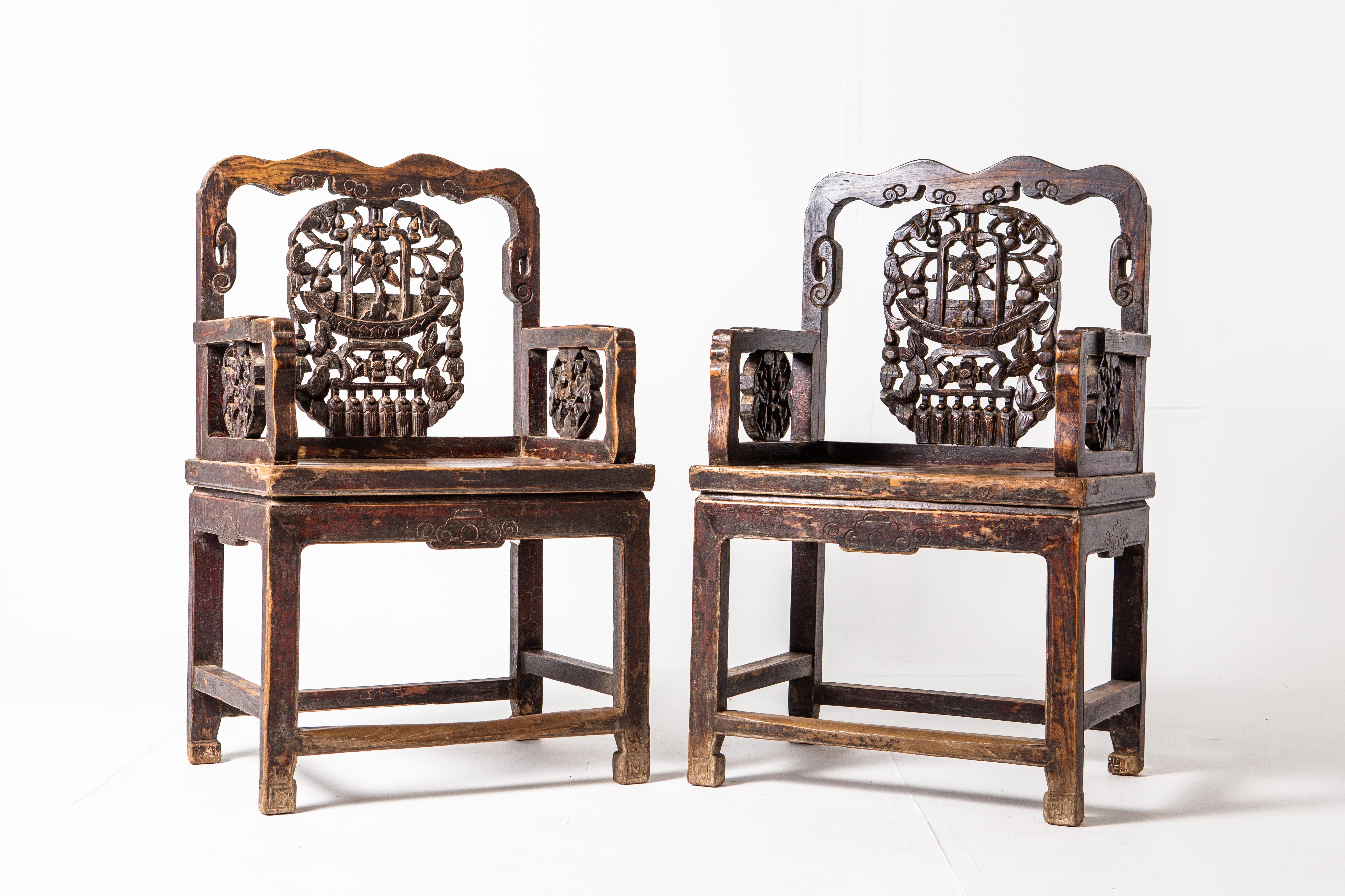 Pair of Late Qing Dynasty Armchairs In Good Condition In Chicago, IL