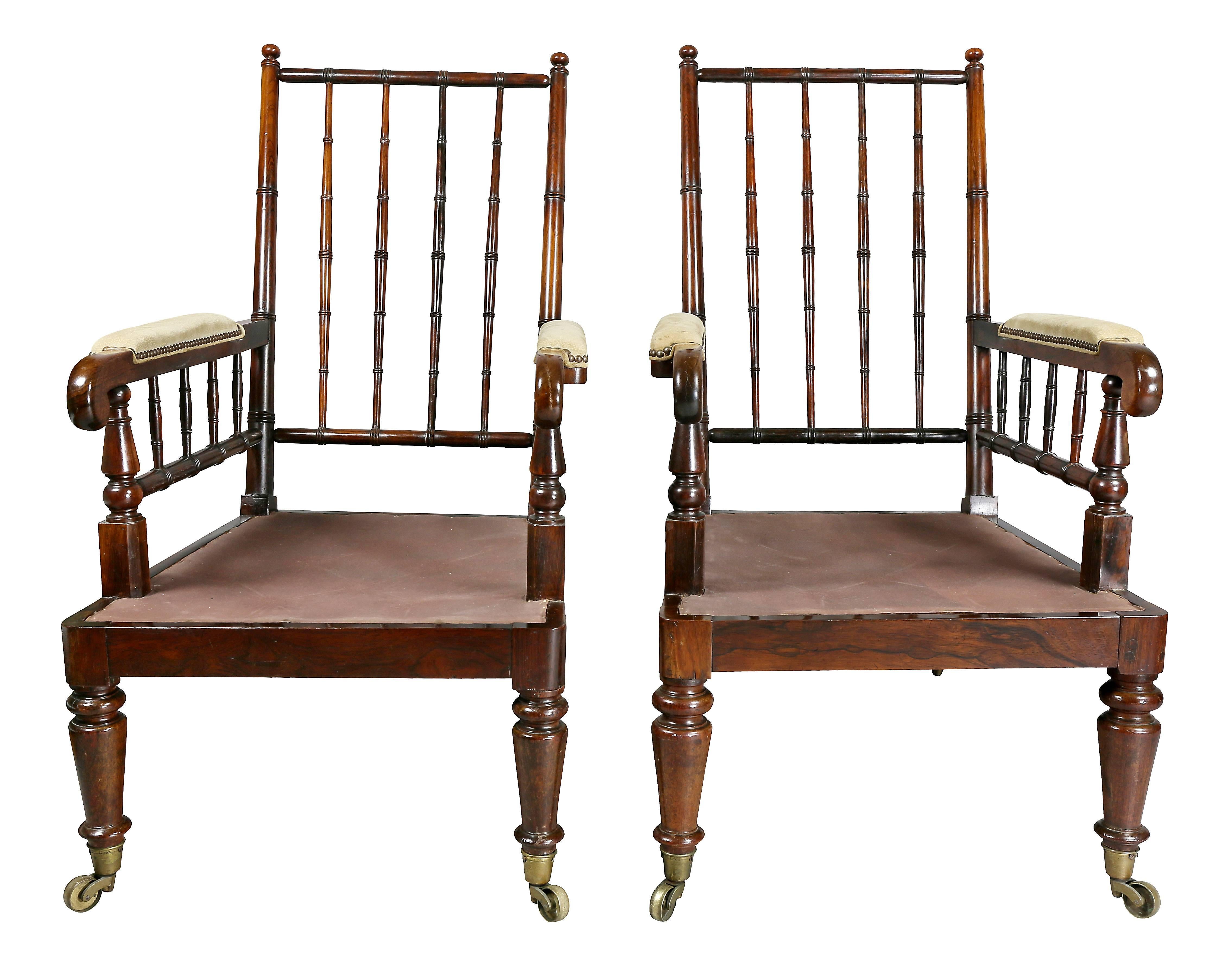 Paar Palisander-Sessel aus dem späten Regency-Stil (Englisch) im Angebot