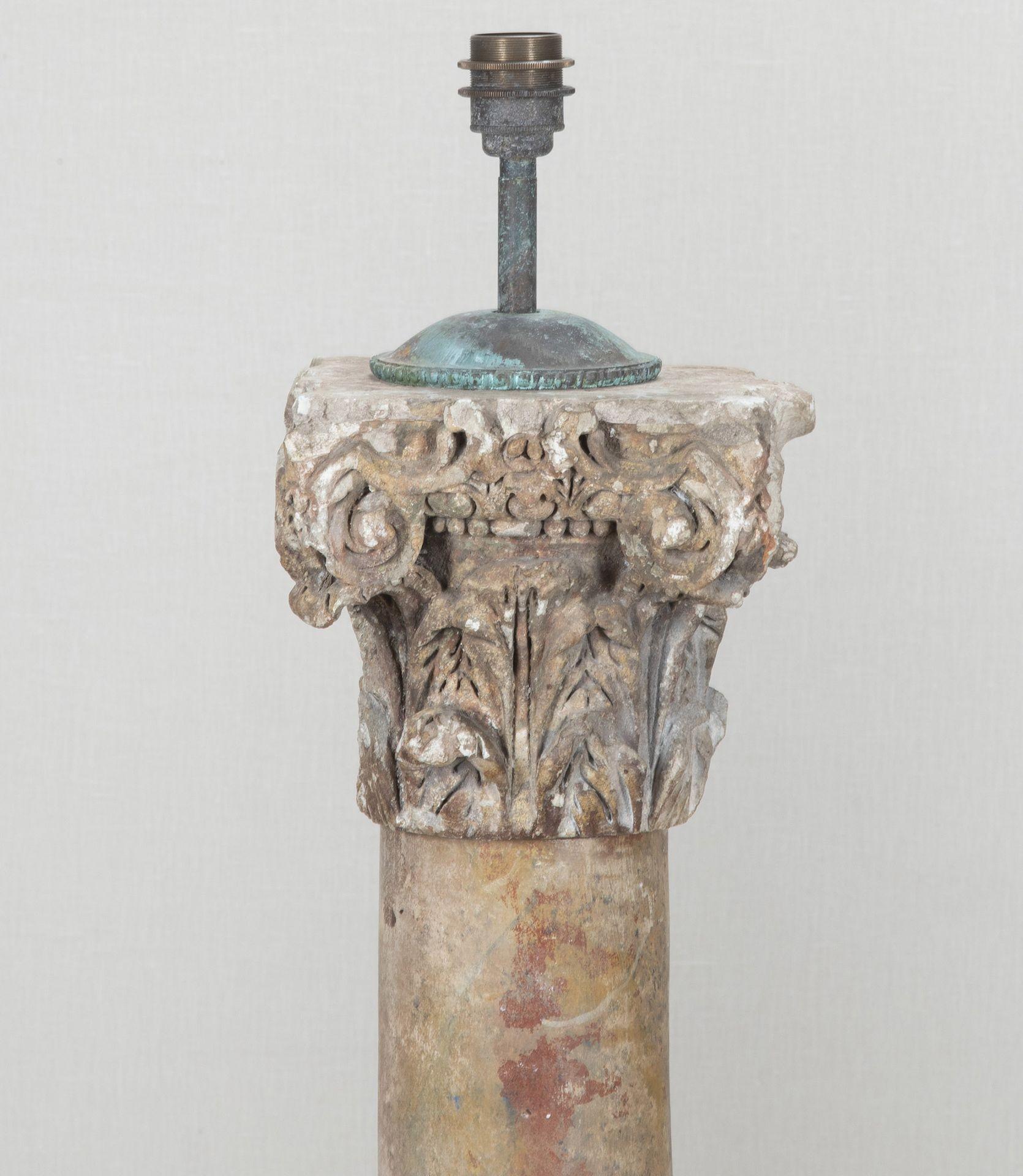 Pareja de lámparas de columna de época renacentista tardía en venta 1