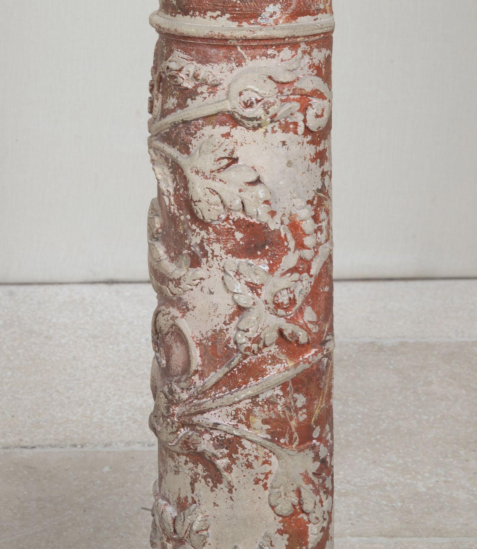 Pareja de lámparas de columna de época renacentista tardía en venta 2