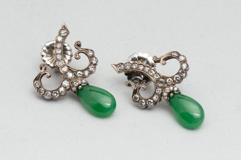 Pair of Late Victorian 1880s Deep Green Jade and Diamond Earrings For ...