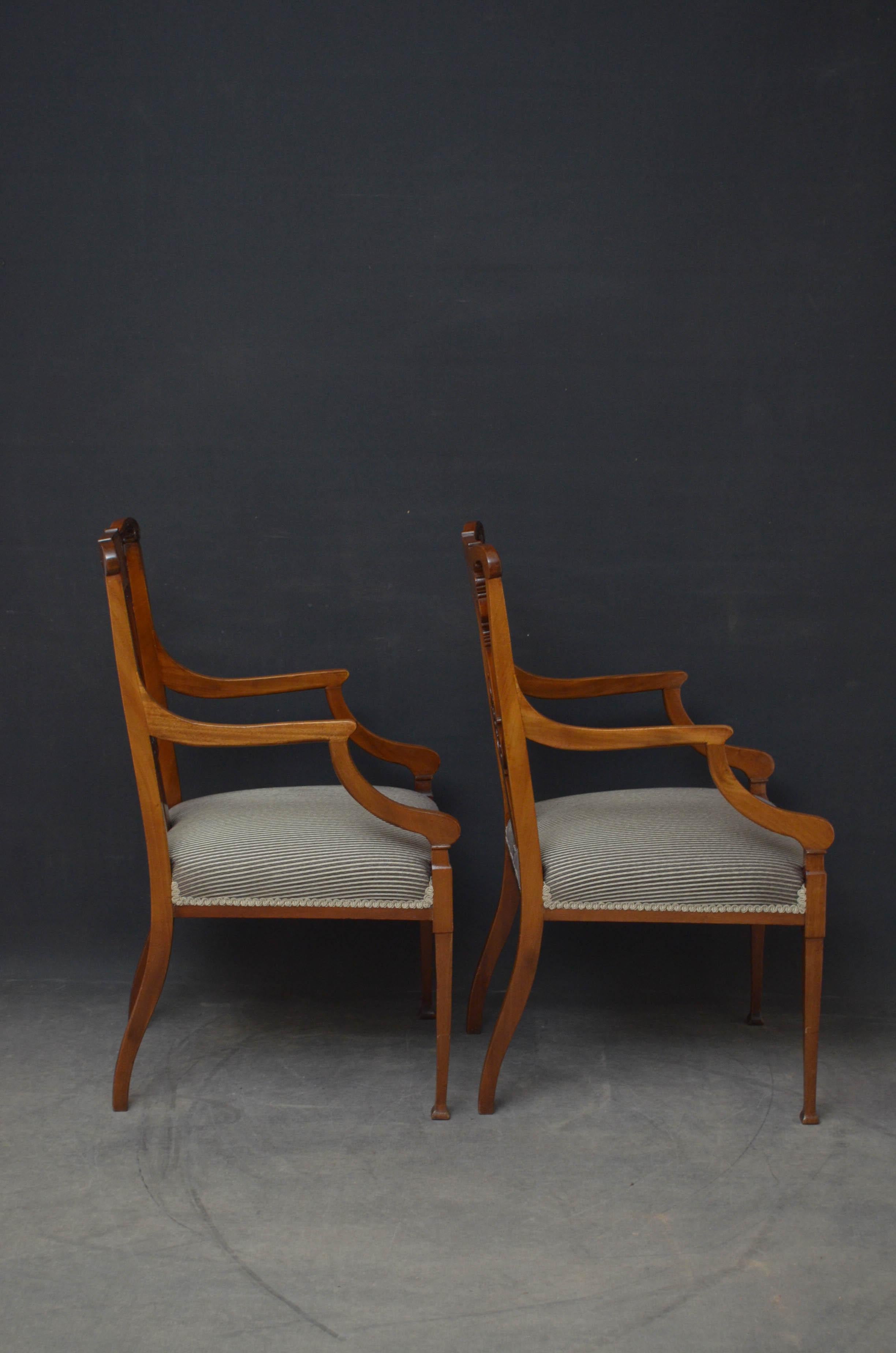 Pair of Late Victorian Carver Chairs in Mahogany 5