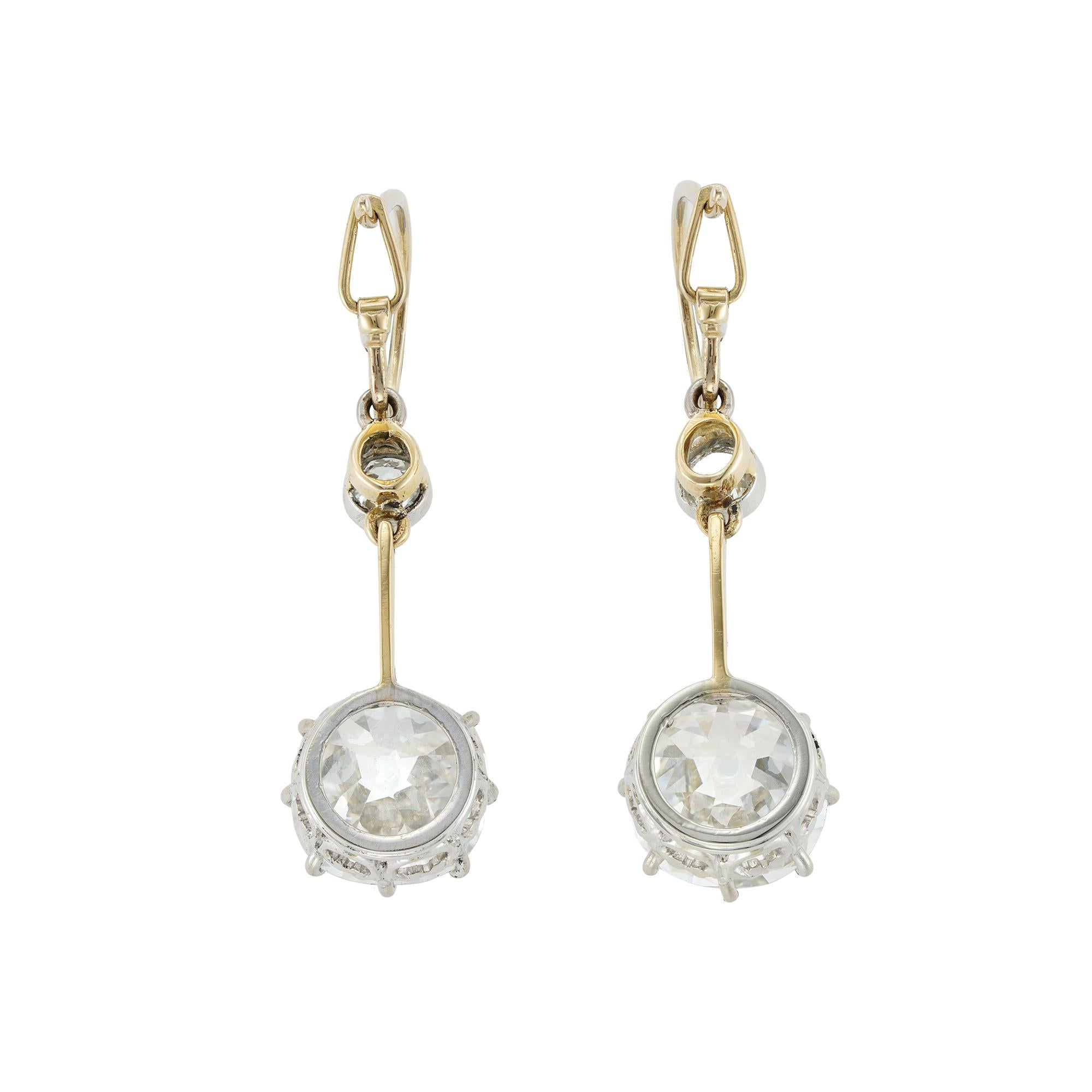 Paar spätviktorianische Diamant-Tropfen-Ohrringe (Spätviktorianisch) im Angebot