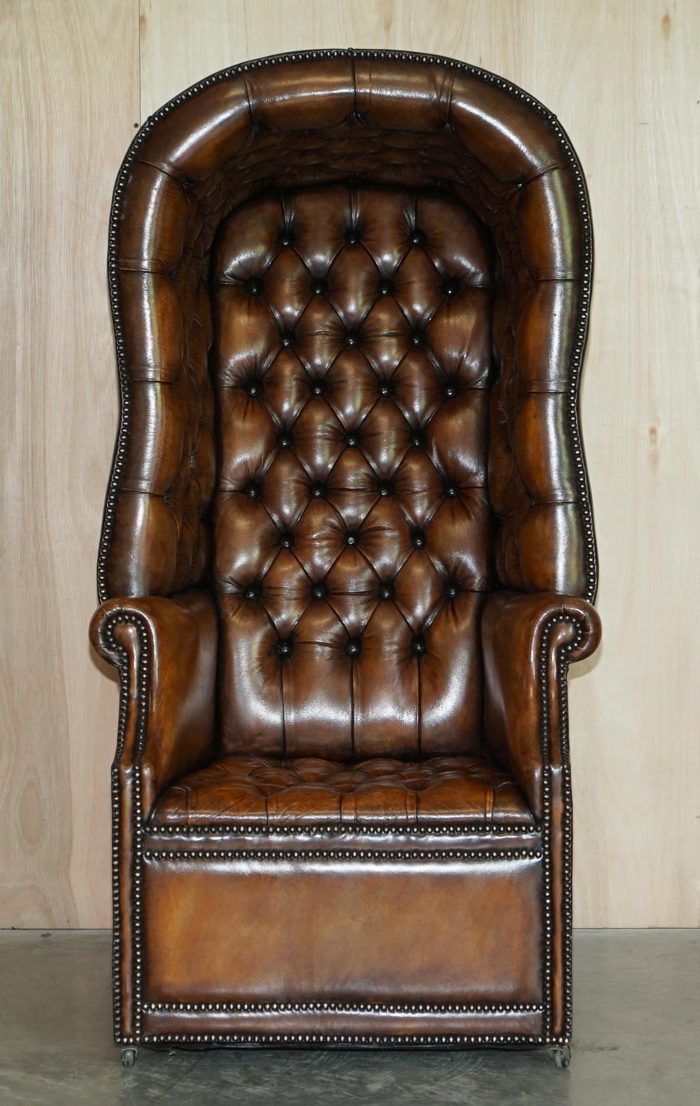 Pair of Late Victorian Hand Dyed Brown Leather Chesterfield Porters Armchairs For Sale 10